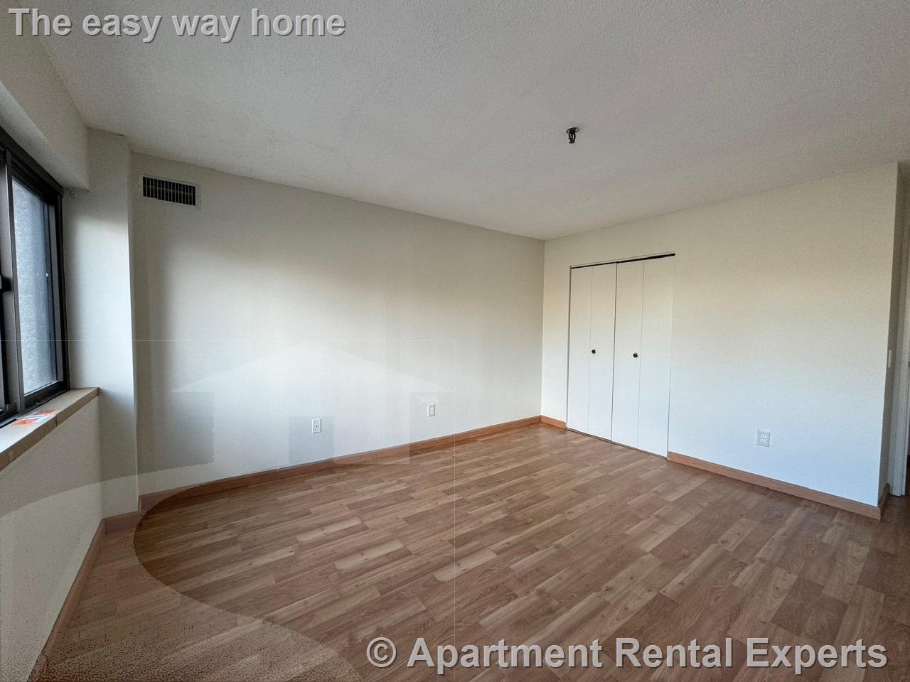 95 Audubon Rd, Wakefield