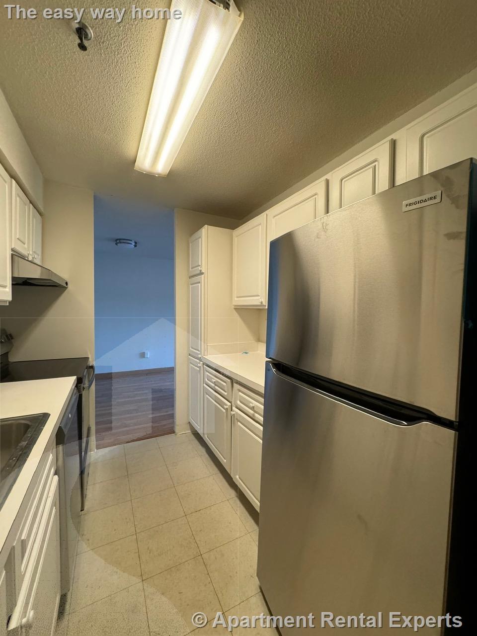 95 Audubon Rd, Wakefield