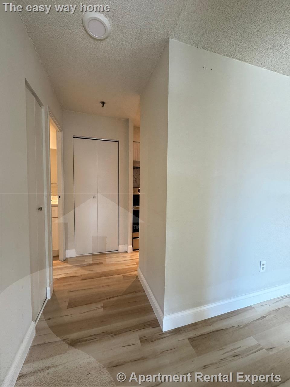 95 Audubon Rd, Wakefield