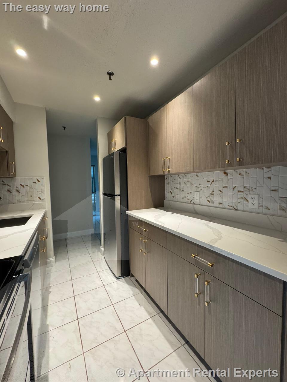 95 Audubon Rd, Wakefield