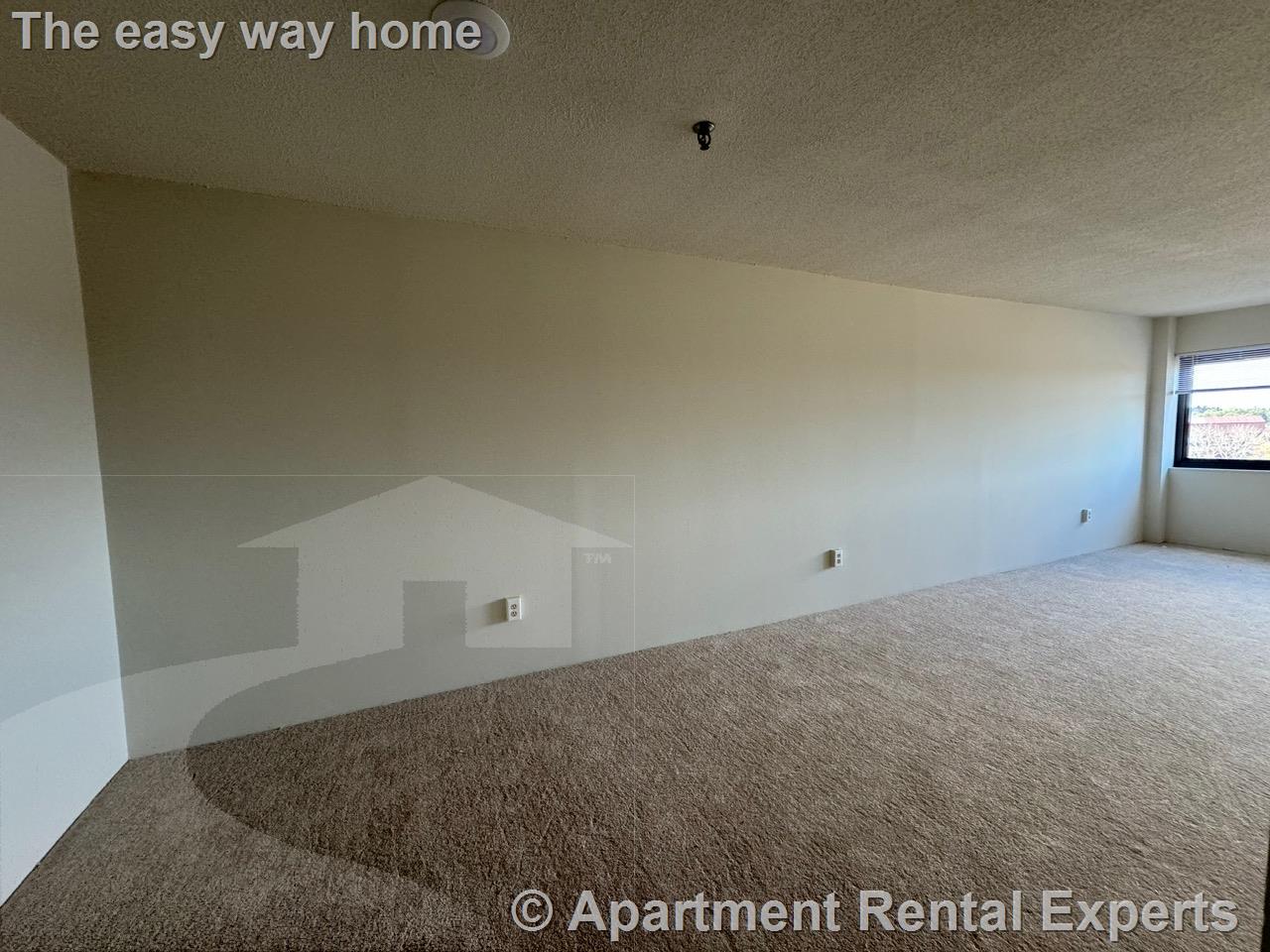 95 Audubon Rd, Wakefield