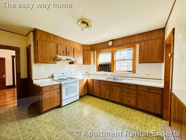 9 Roberts Rd, Harvard Square