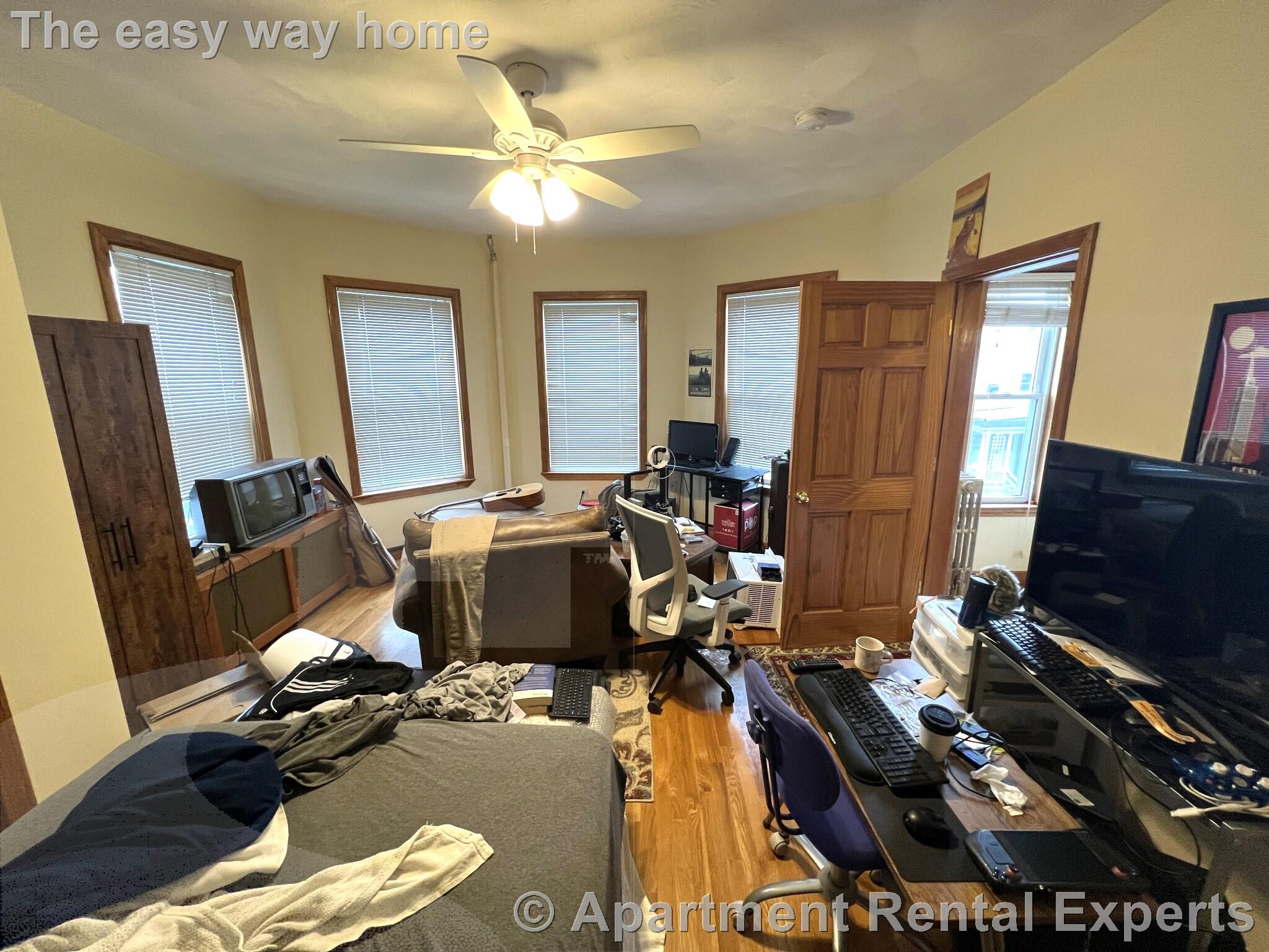 35-37 Hancock St, Porter Square