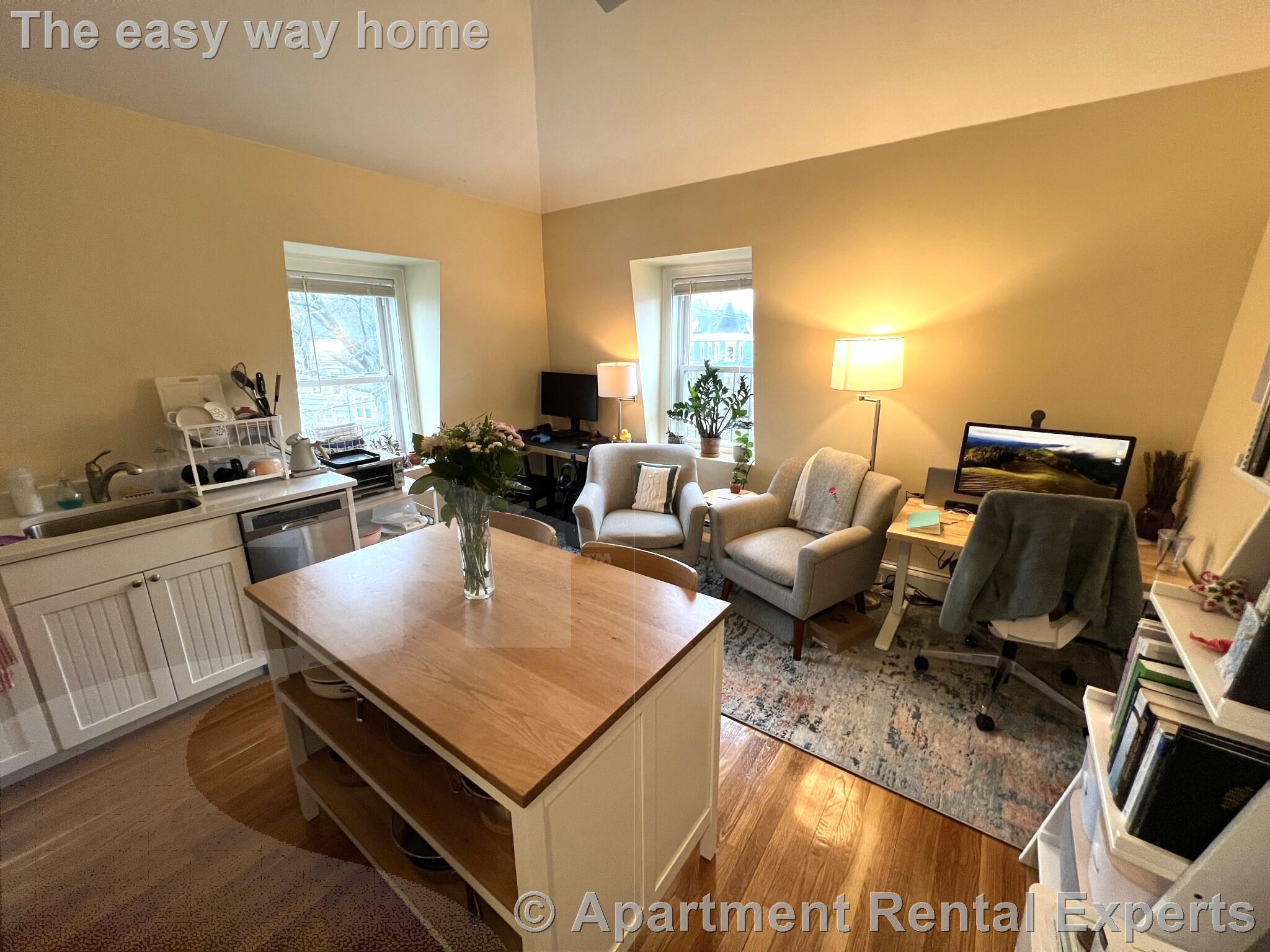 65 Walden St, Porter Square