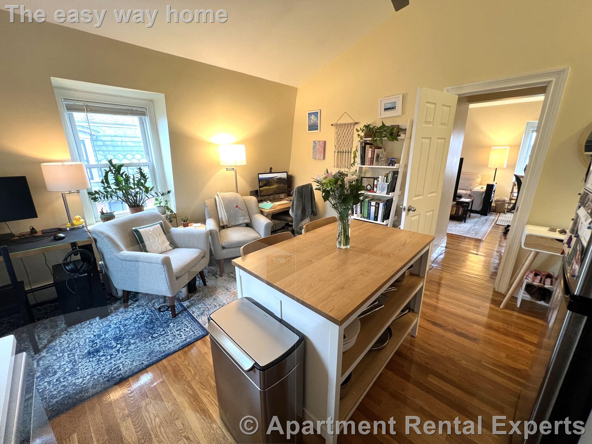 65 Walden St, Porter Square