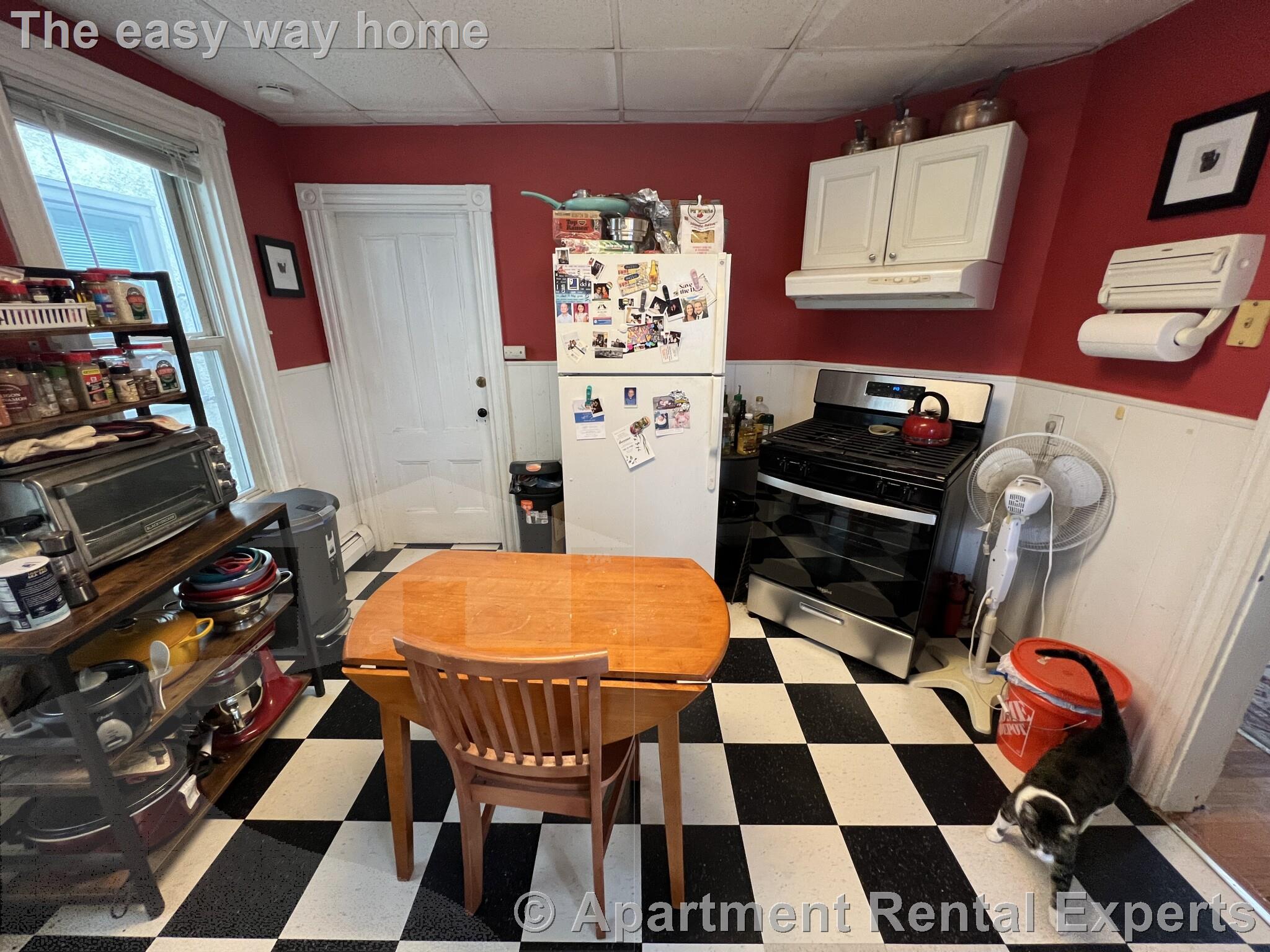 12 Craigie Ter, Porter Square