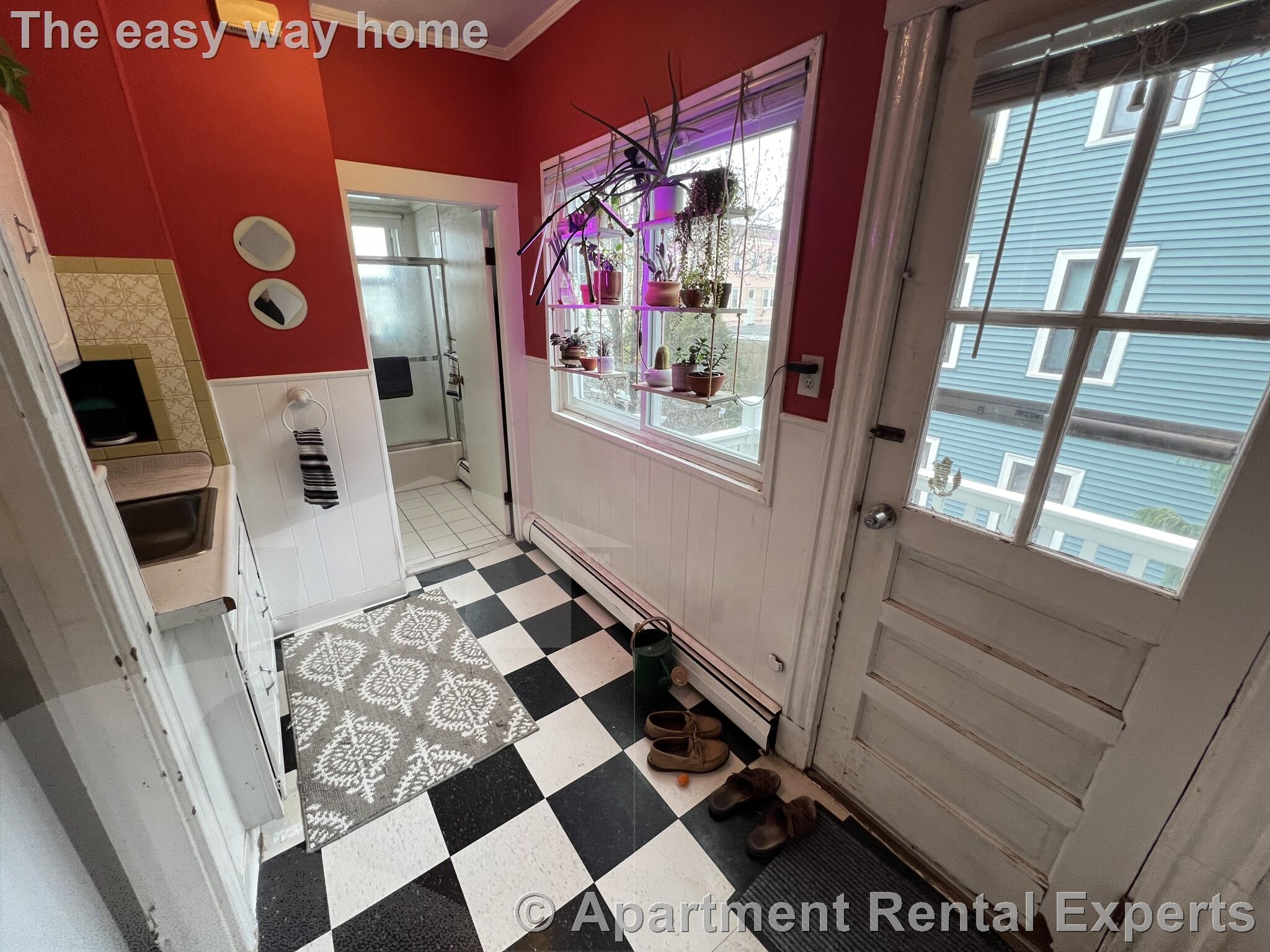 12 Craigie Ter, Porter Square