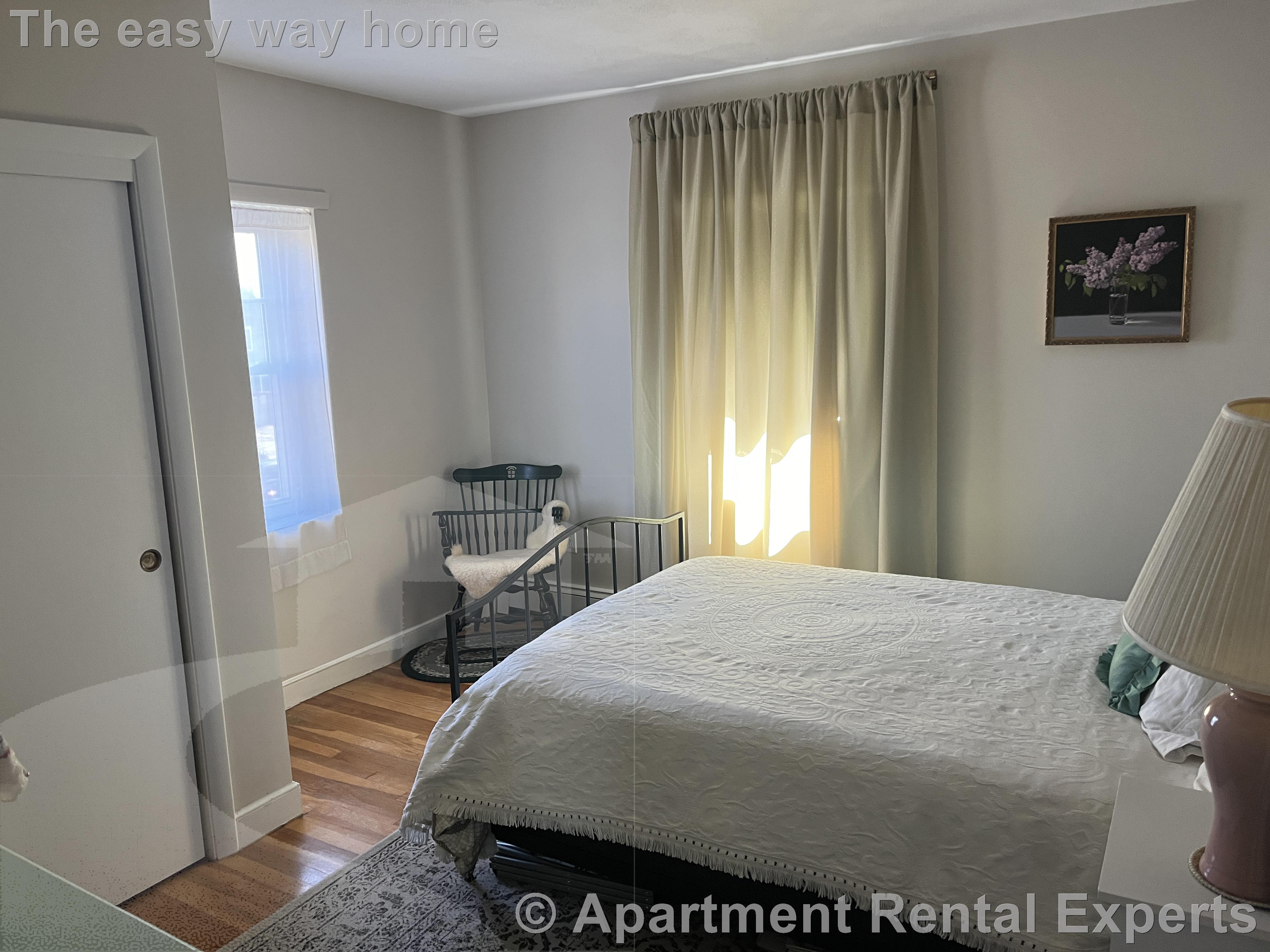 219 Massachusetts Ave, East Arlington