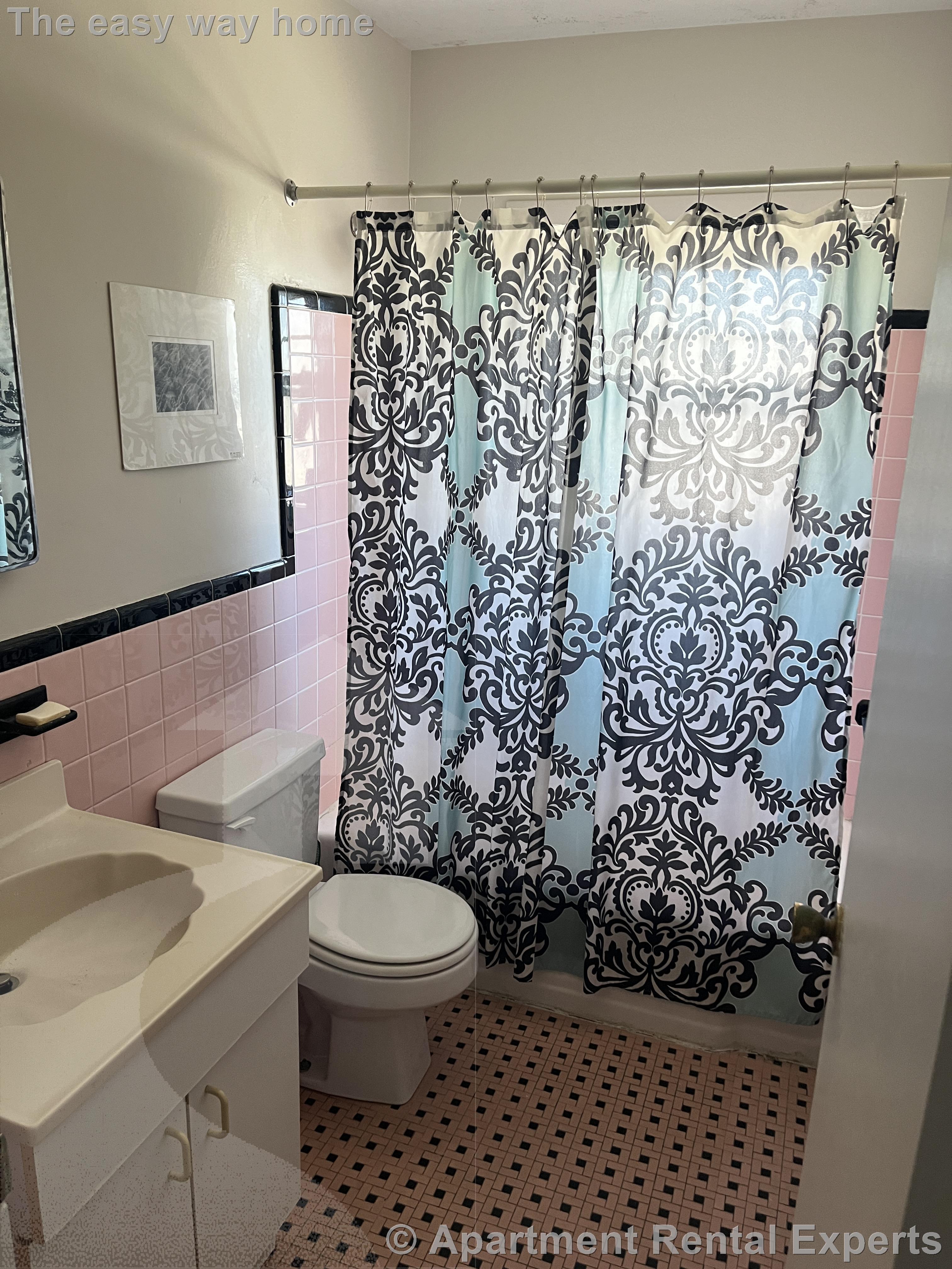 219 Massachusetts Ave, East Arlington