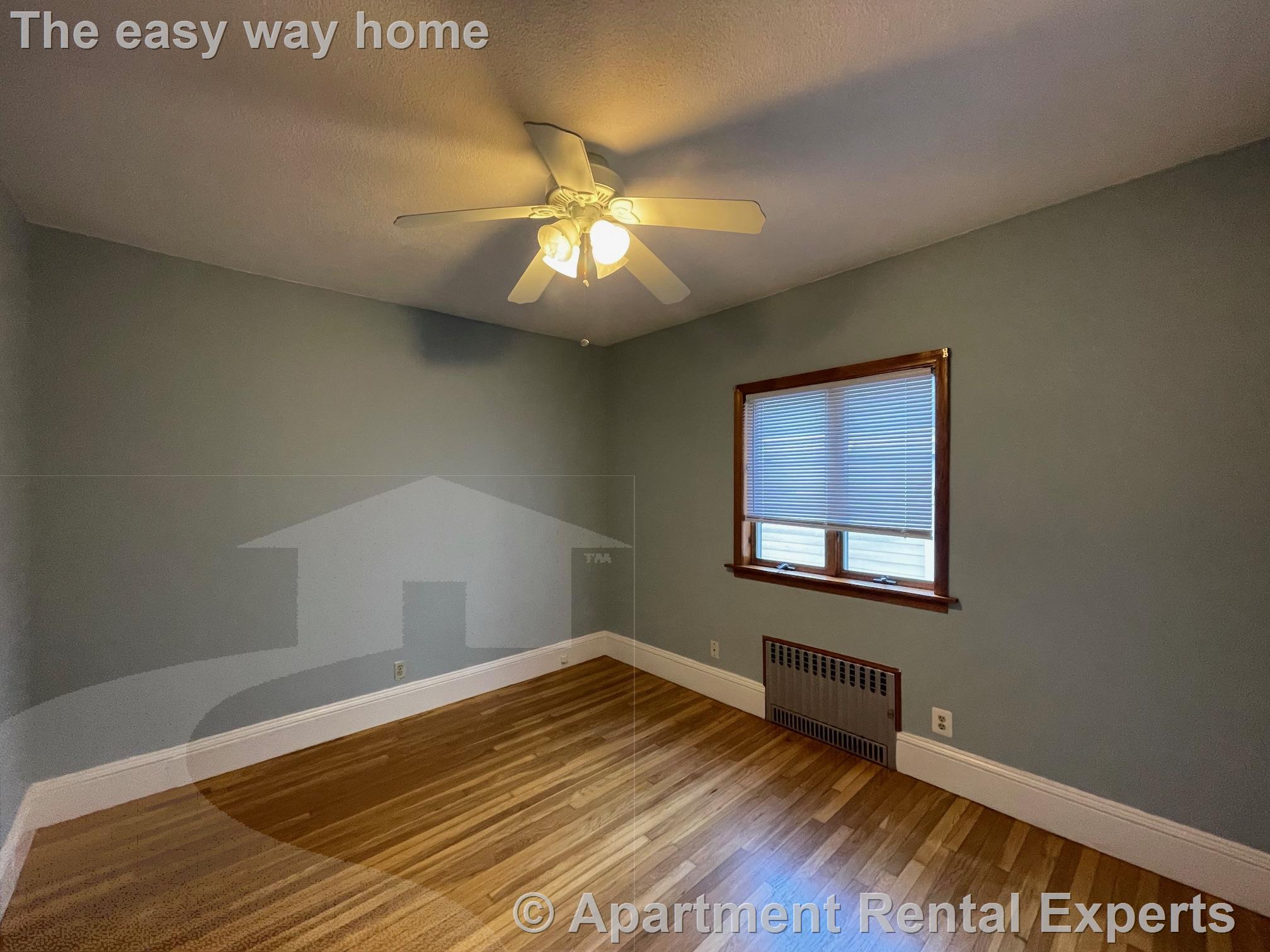 470 Medford St, Magoun Square