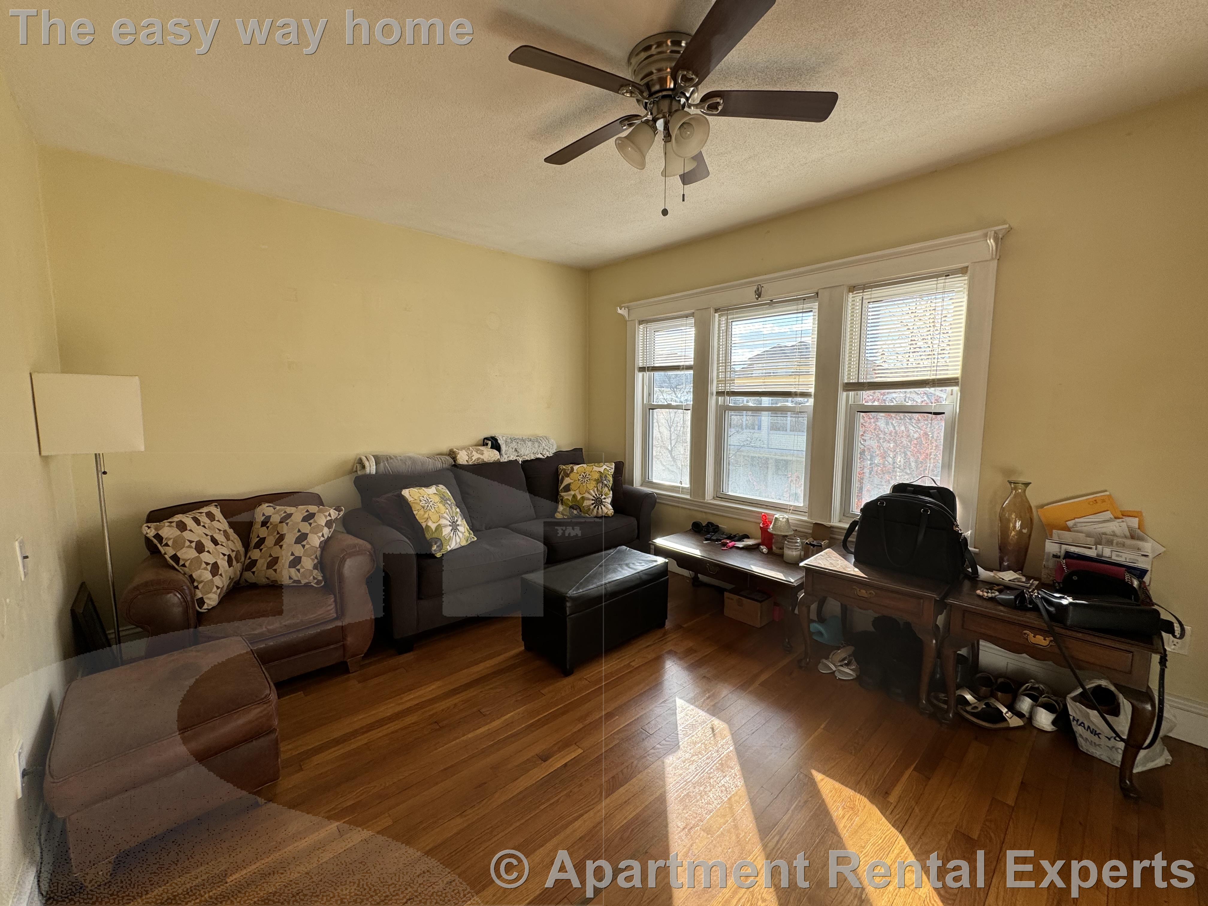 39A Minnesota Ave, East Somerville