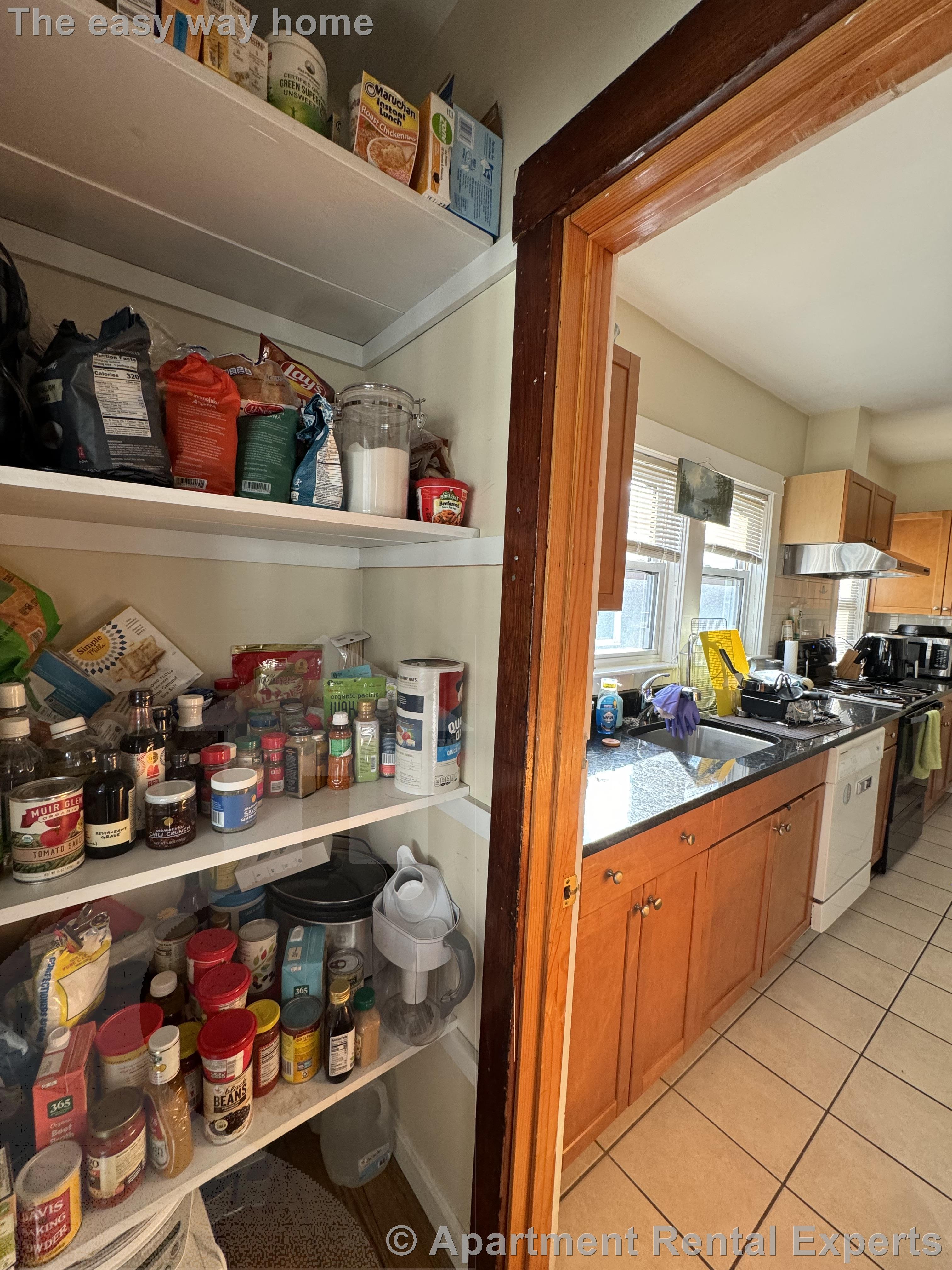 39A Minnesota Ave, East Somerville