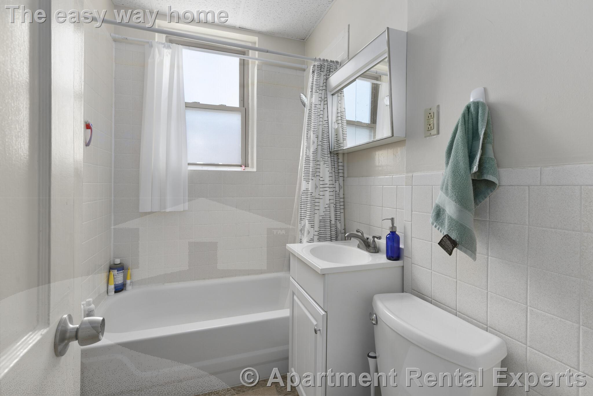 9 Woodbridge St, Davis Square