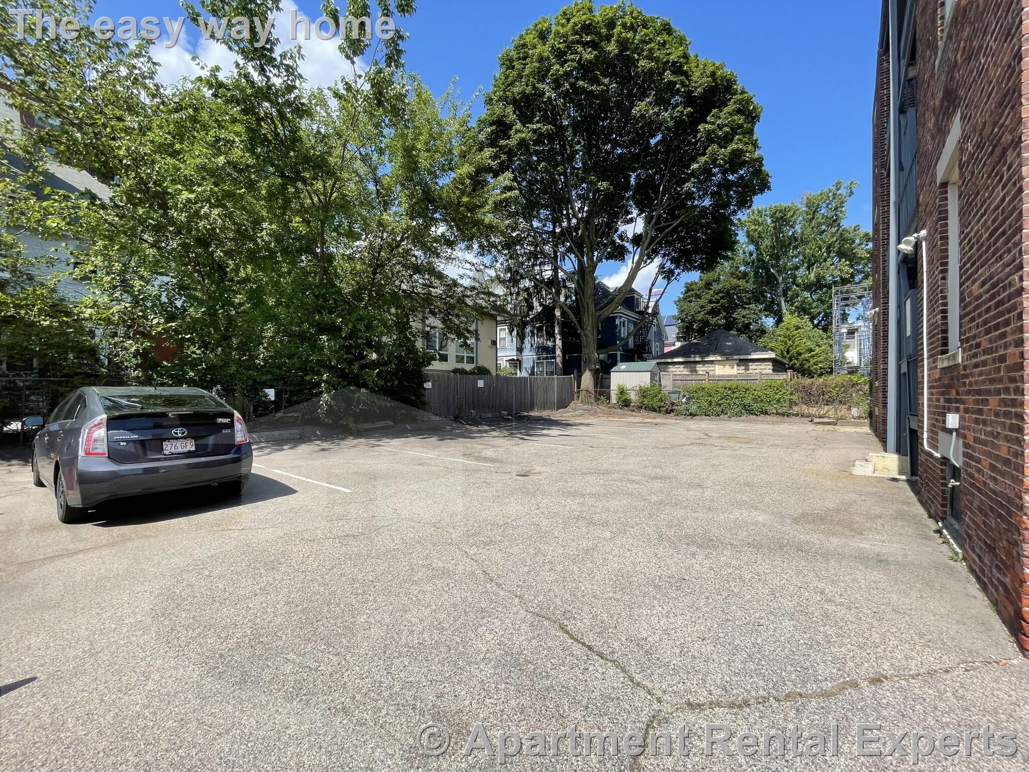 9 Woodbridge St, Davis Square