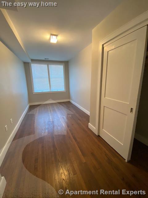 112 Broadway, East Somerville