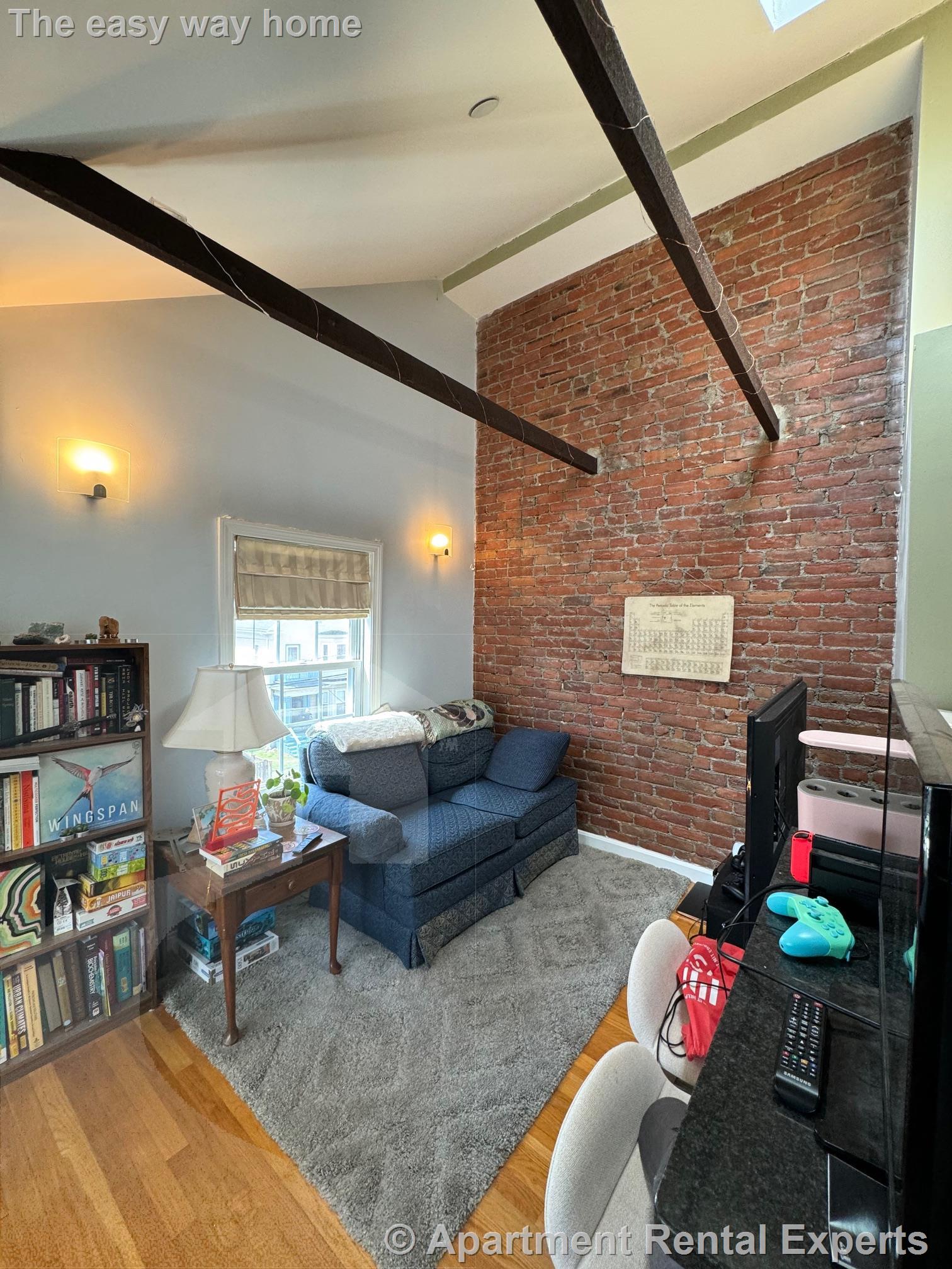 103 Orchard St, Davis Square