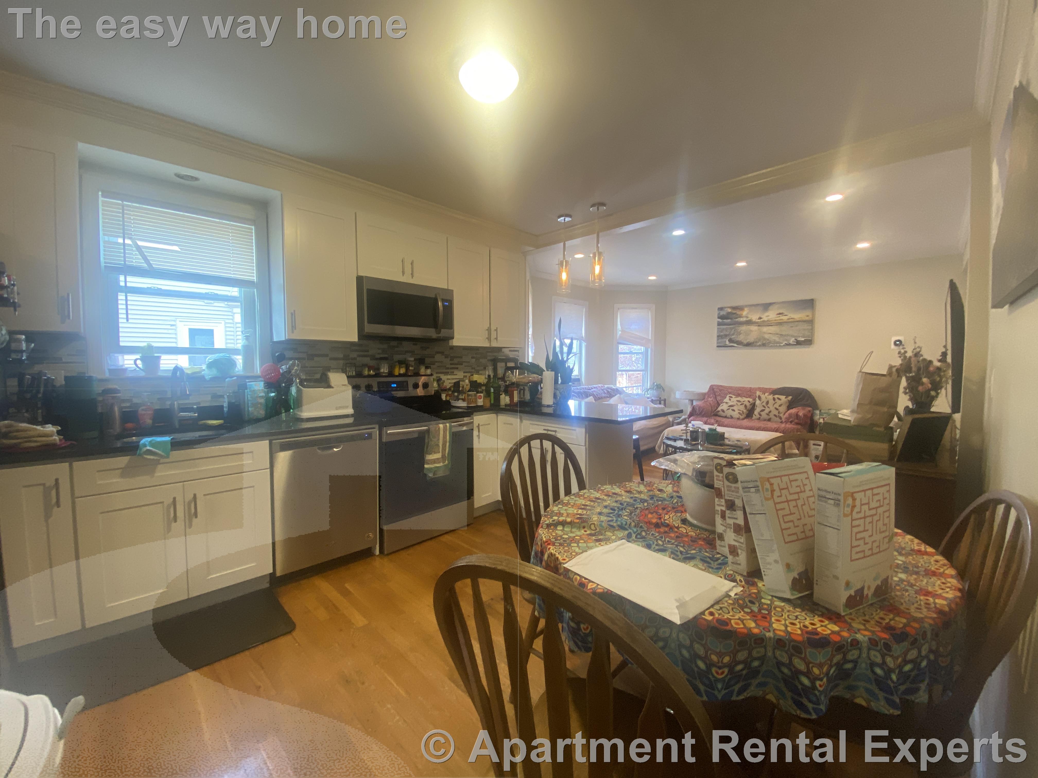 22 Rice St, Davis Square