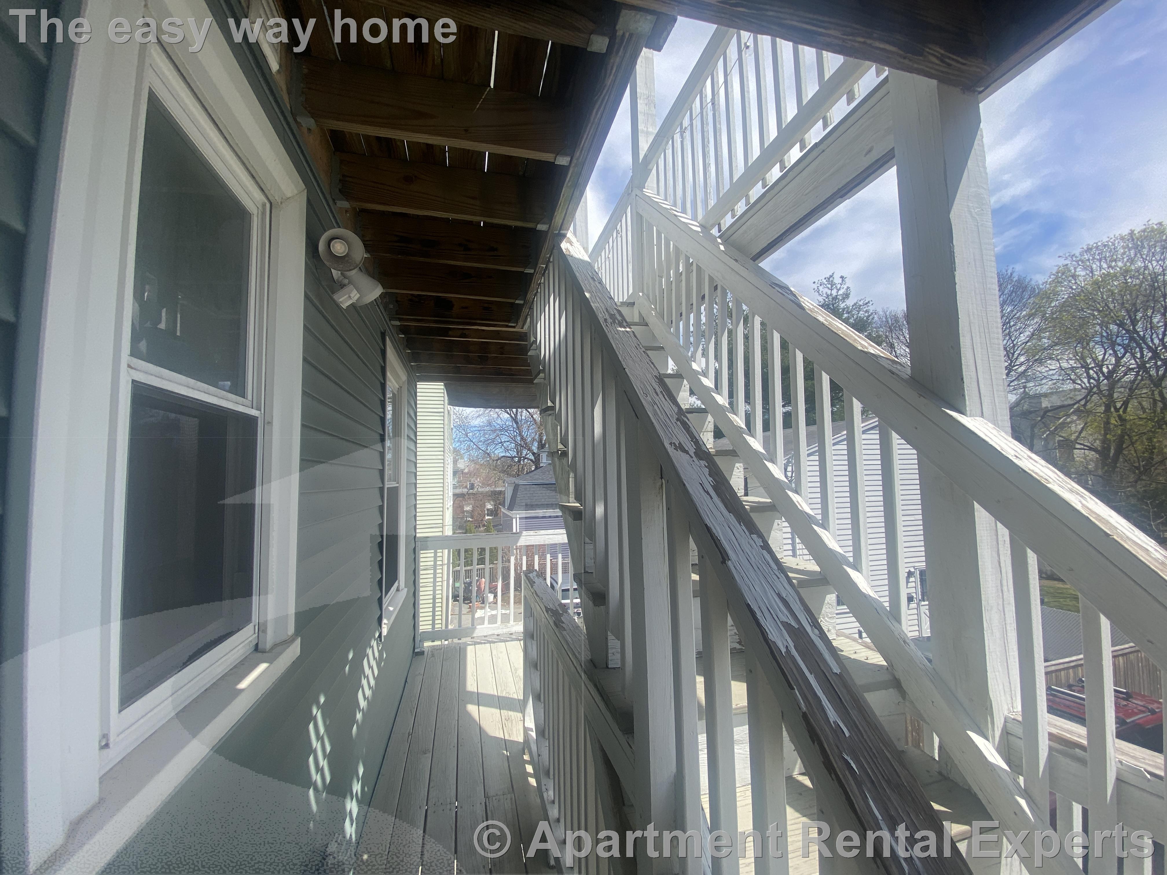 22 Rice St, Davis Square