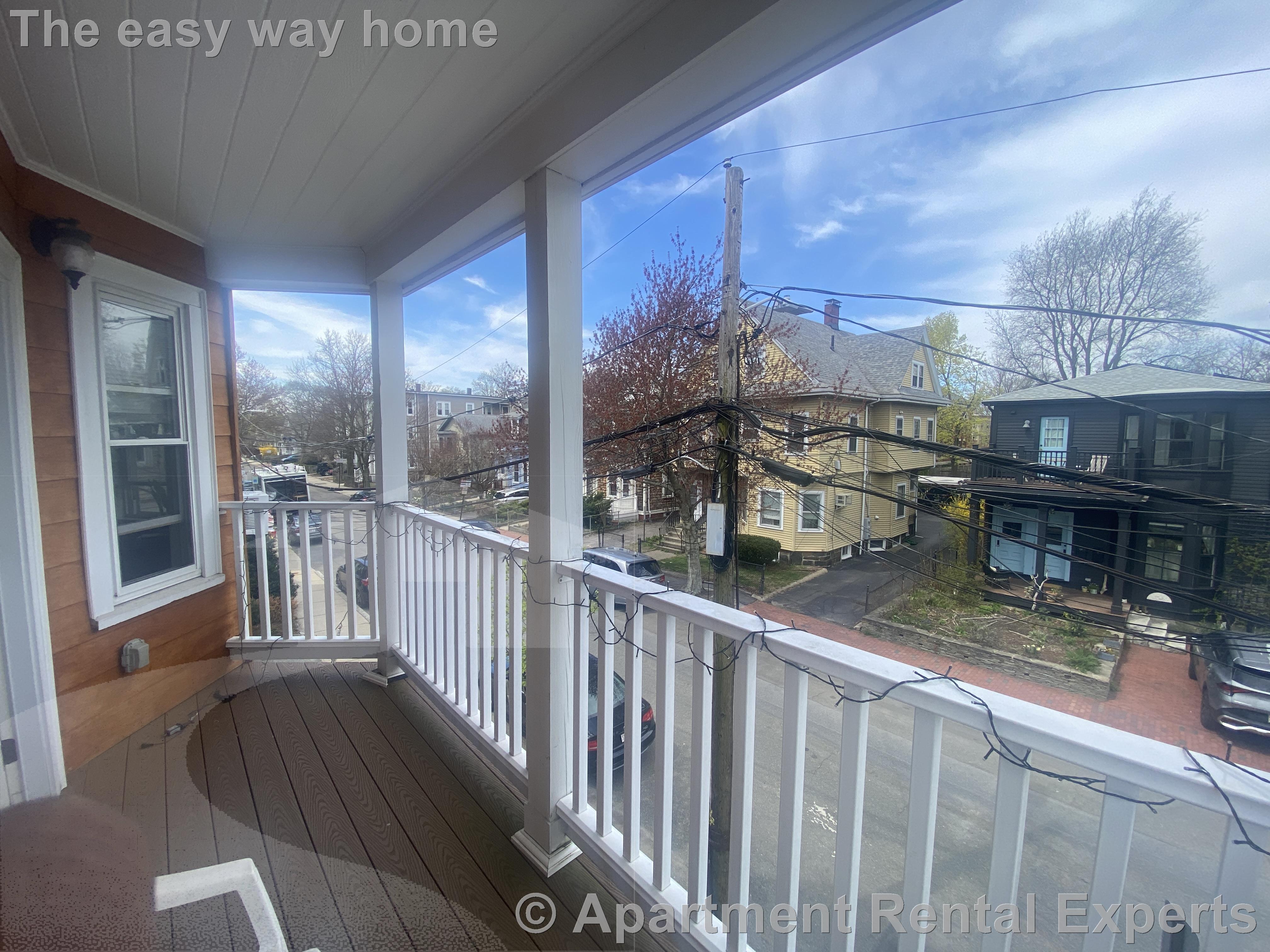 22 Rice St, Davis Square