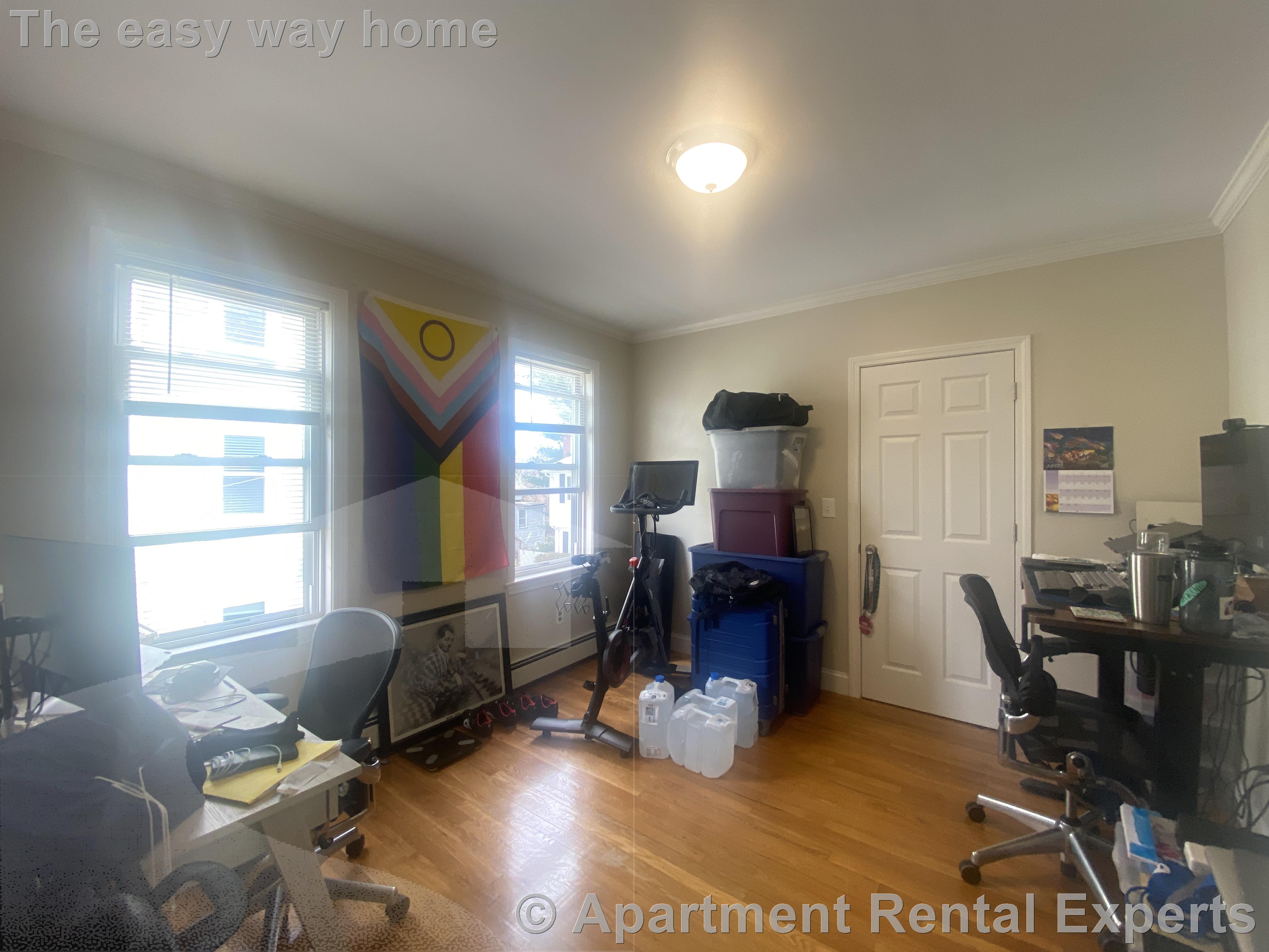 22 Rice St, Davis Square