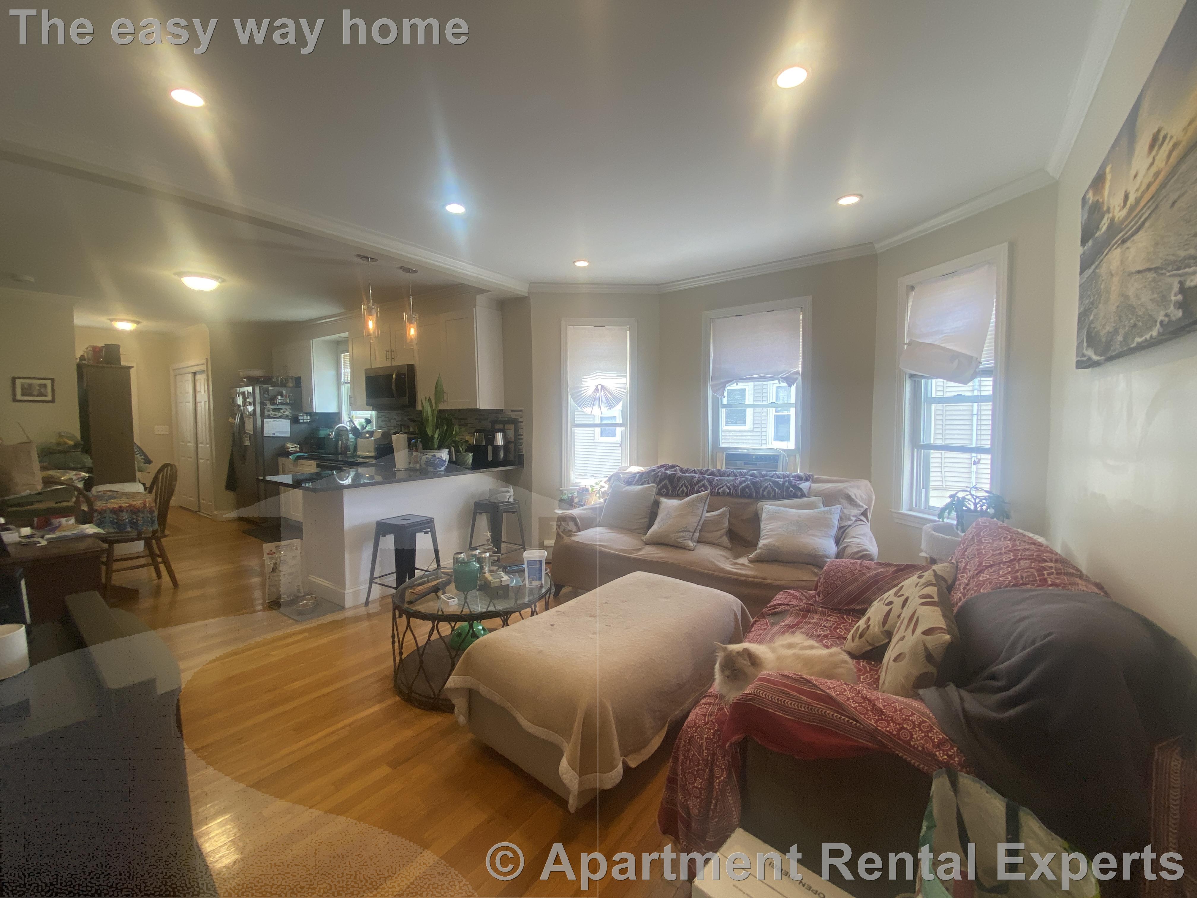 22 Rice St, Davis Square