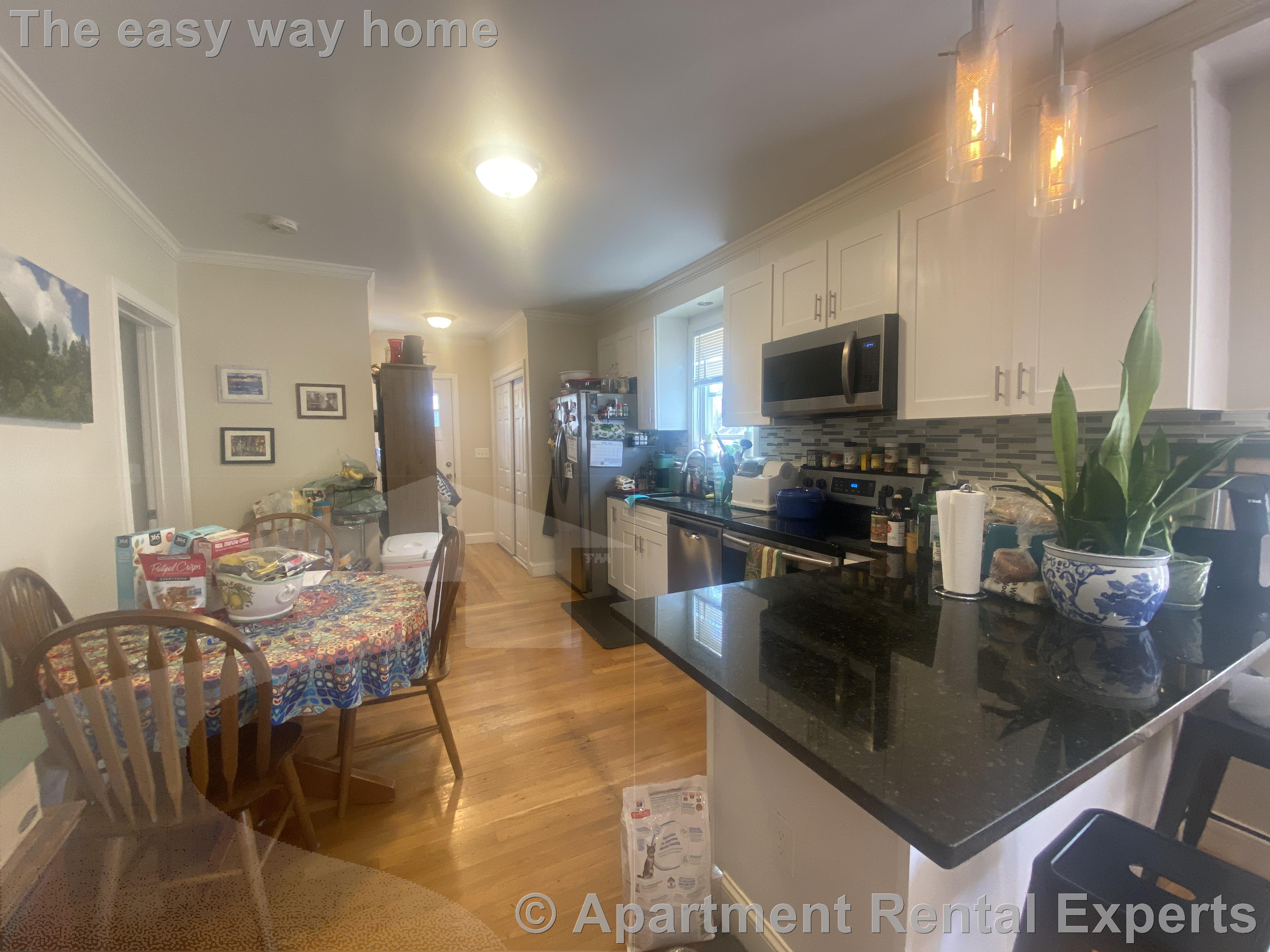 22 Rice St, Davis Square