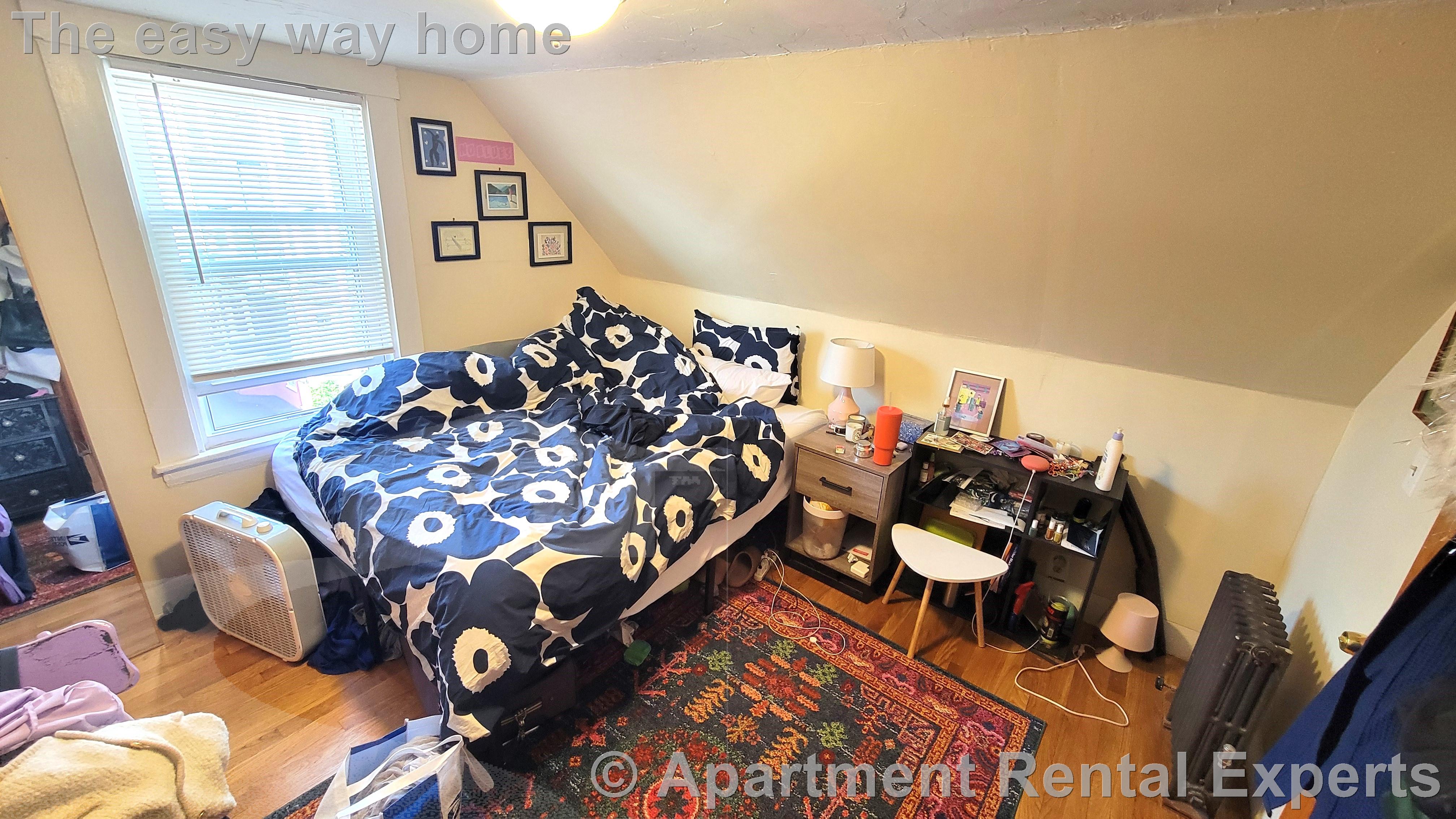 18 Ashland St, Porter Square