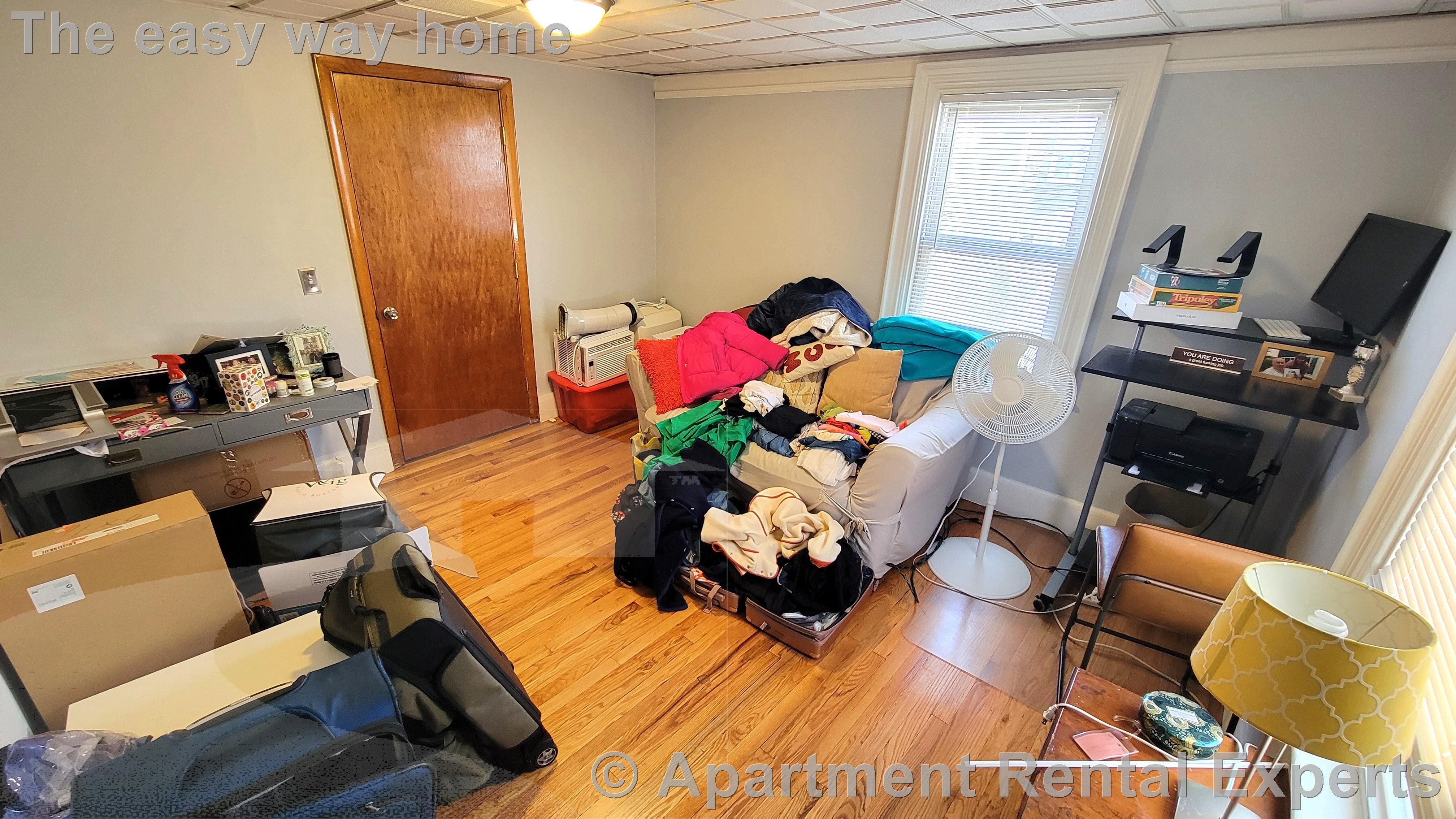 18 Ashland St, Porter Square