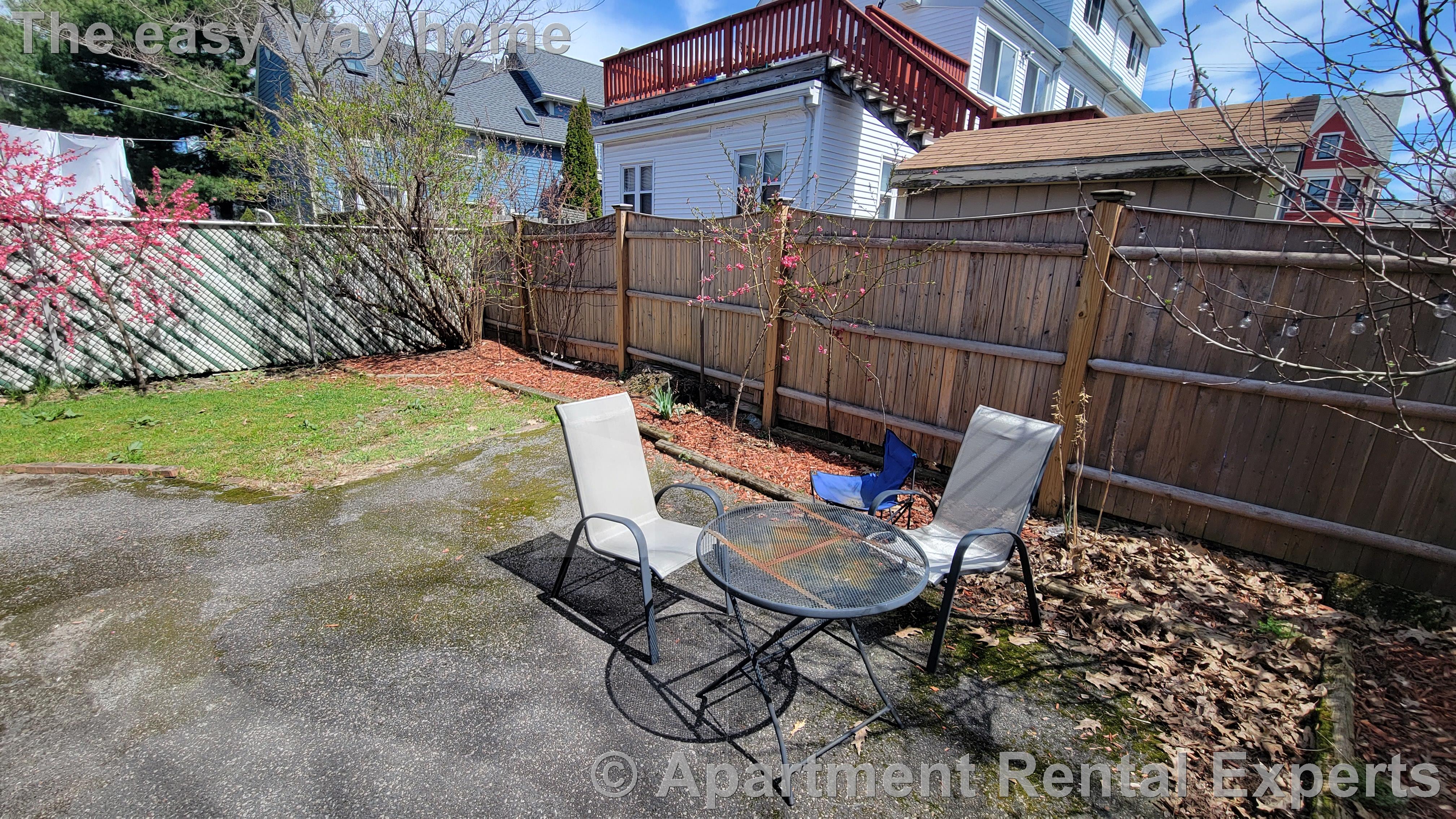 18 Ashland St, Porter Square