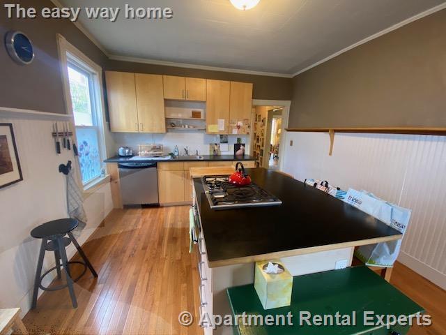 10 Usher Rd, West Medford