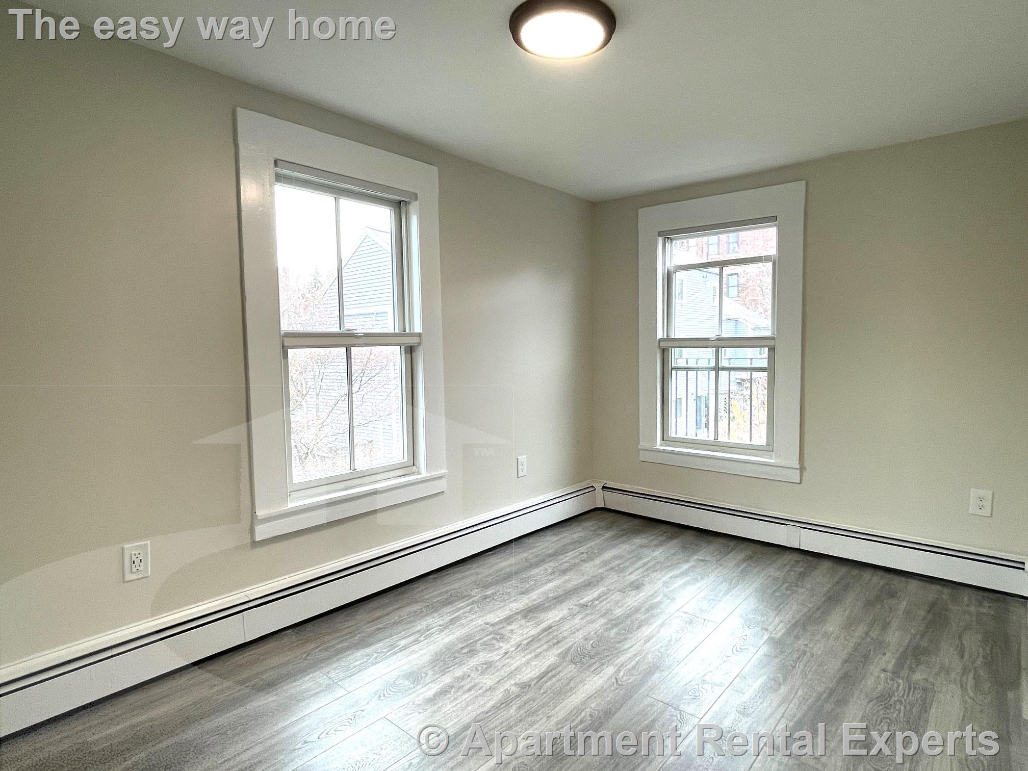 26 Kenwood St, Cambridgeport