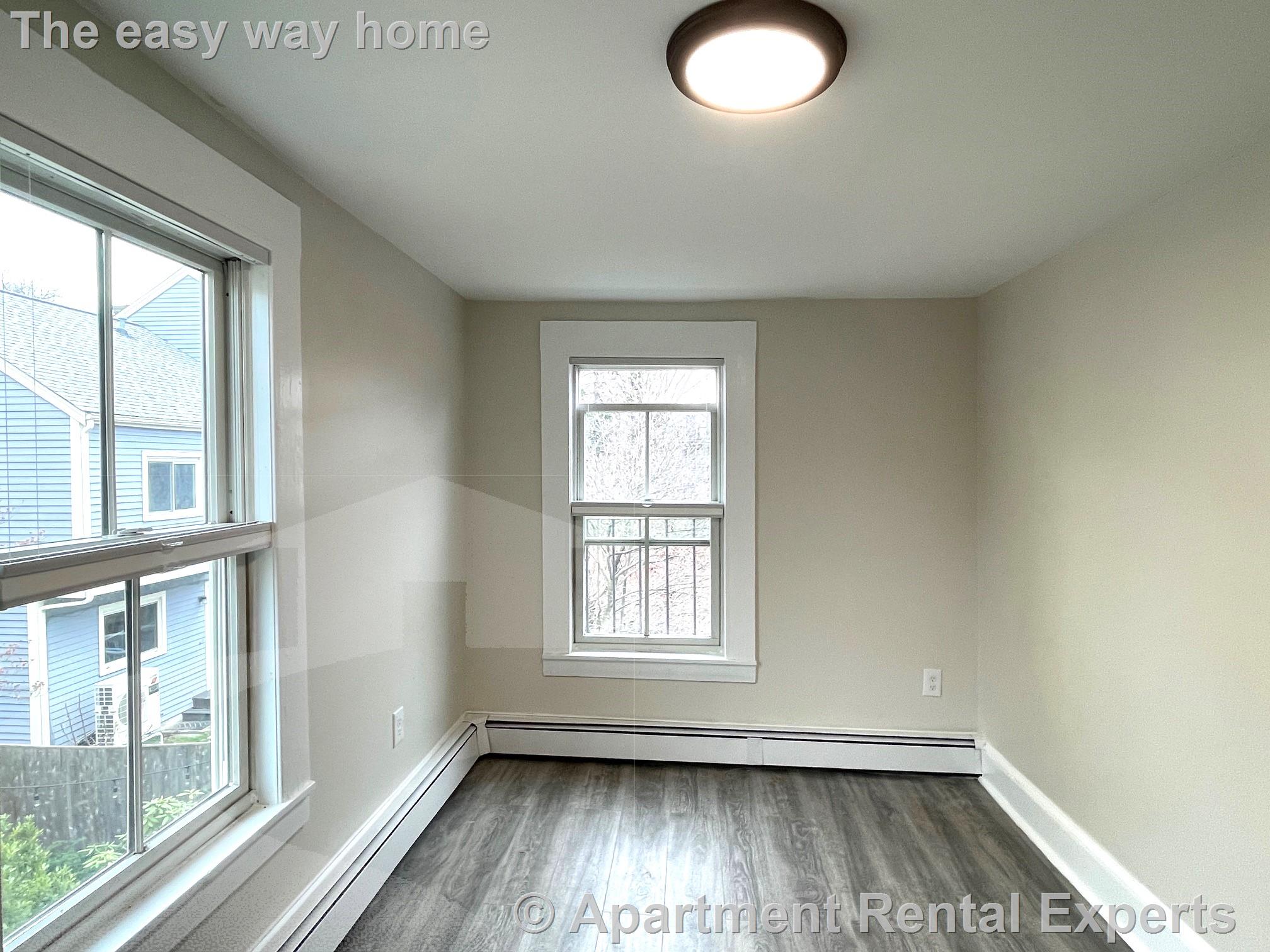 26 Kenwood St, Cambridgeport