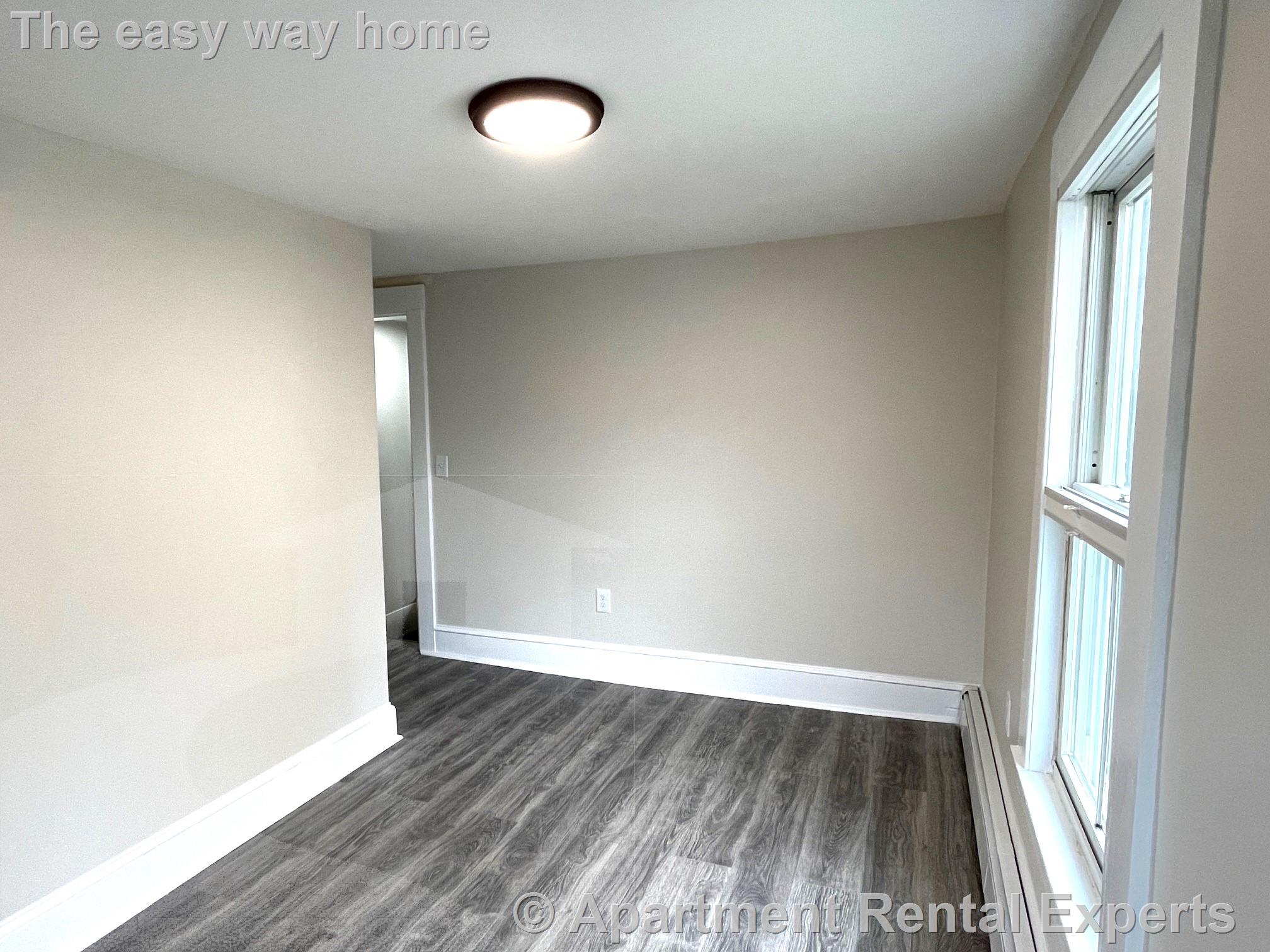 26 Kenwood St, Cambridgeport