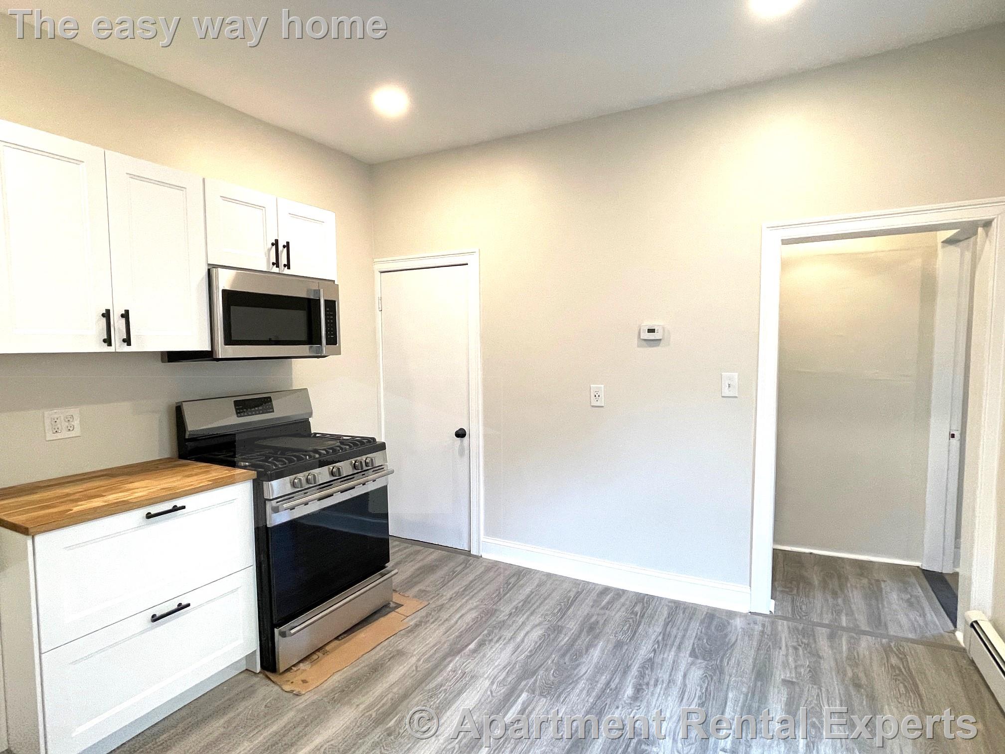 26 Kenwood St, Cambridgeport