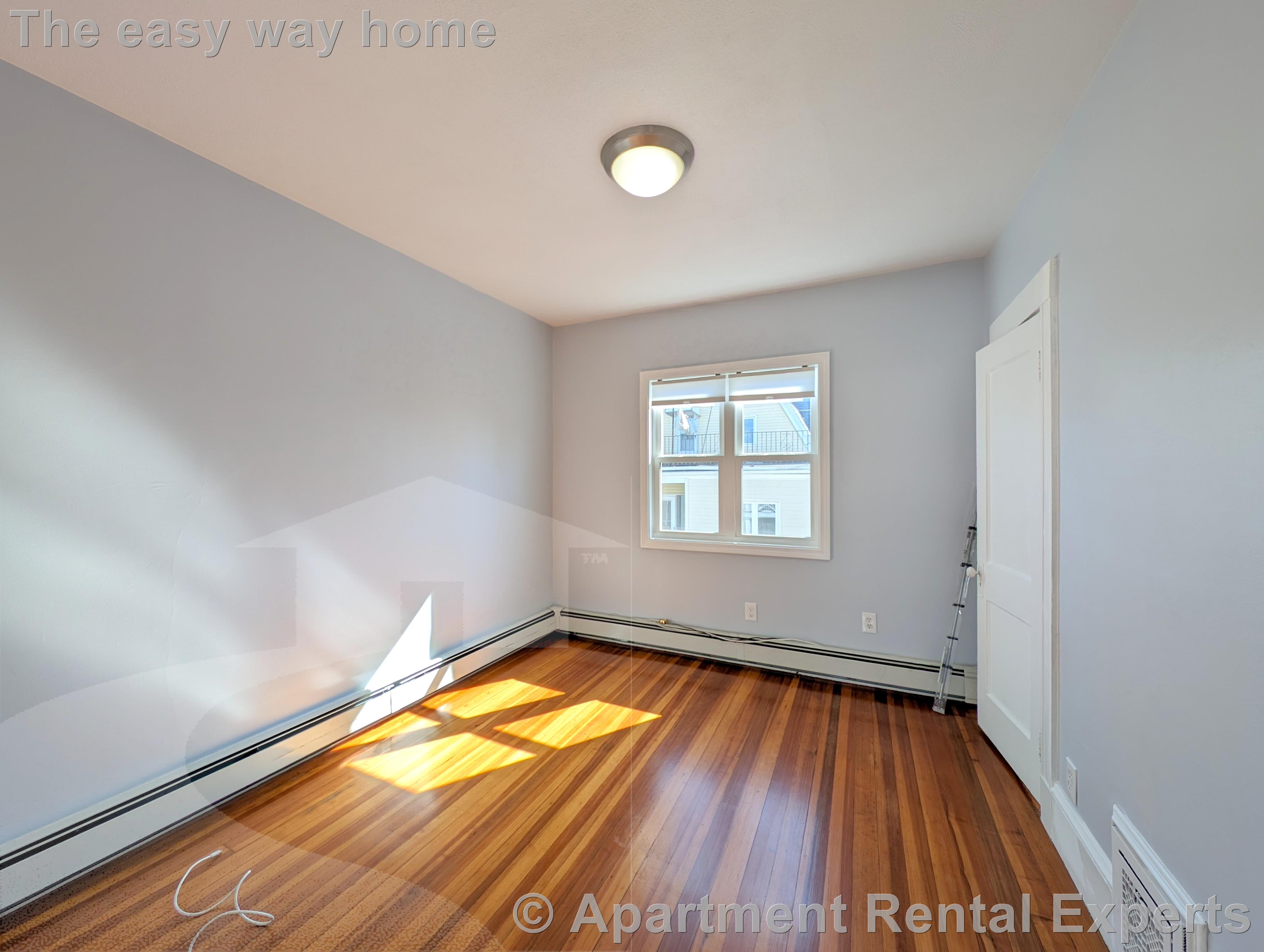 9 New Hampshire Ave, East Somerville