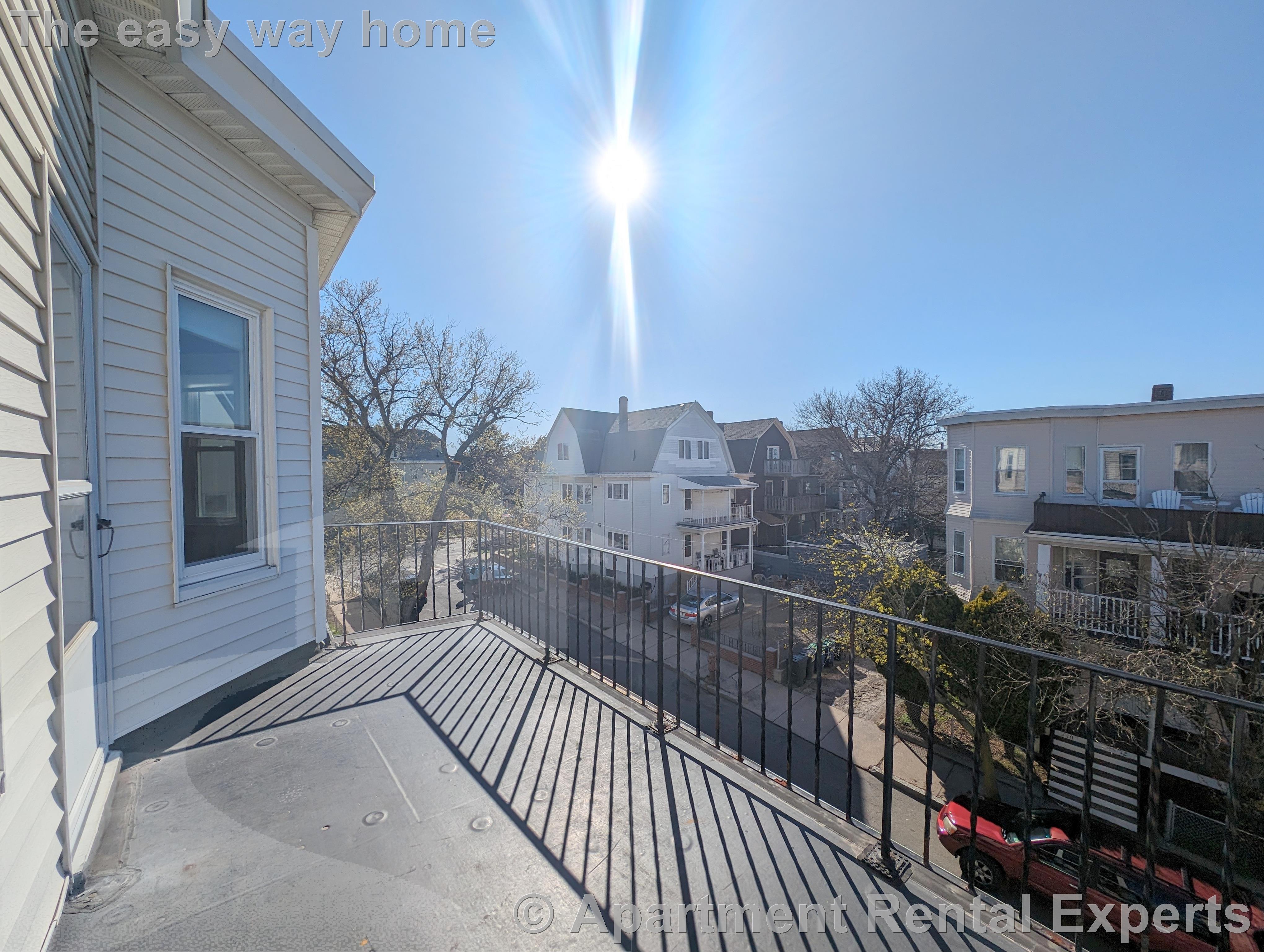 9 New Hampshire Ave, East Somerville