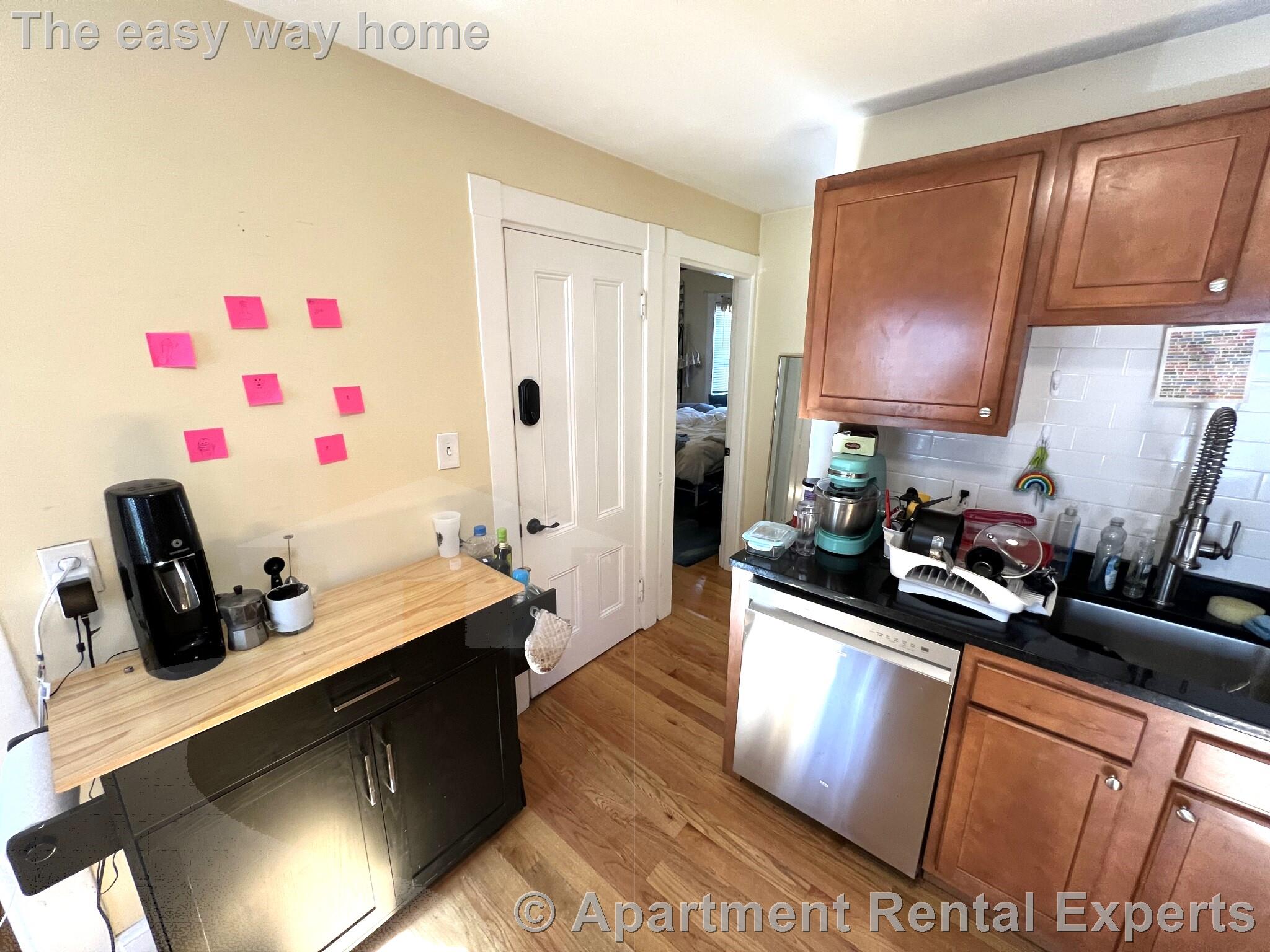 7 Jay St, Davis Square