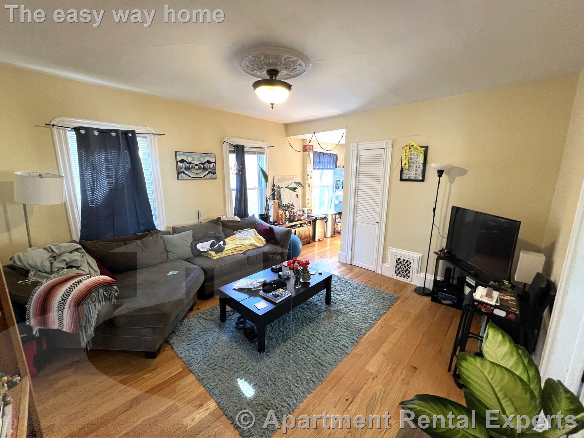 7 Jay St, Davis Square