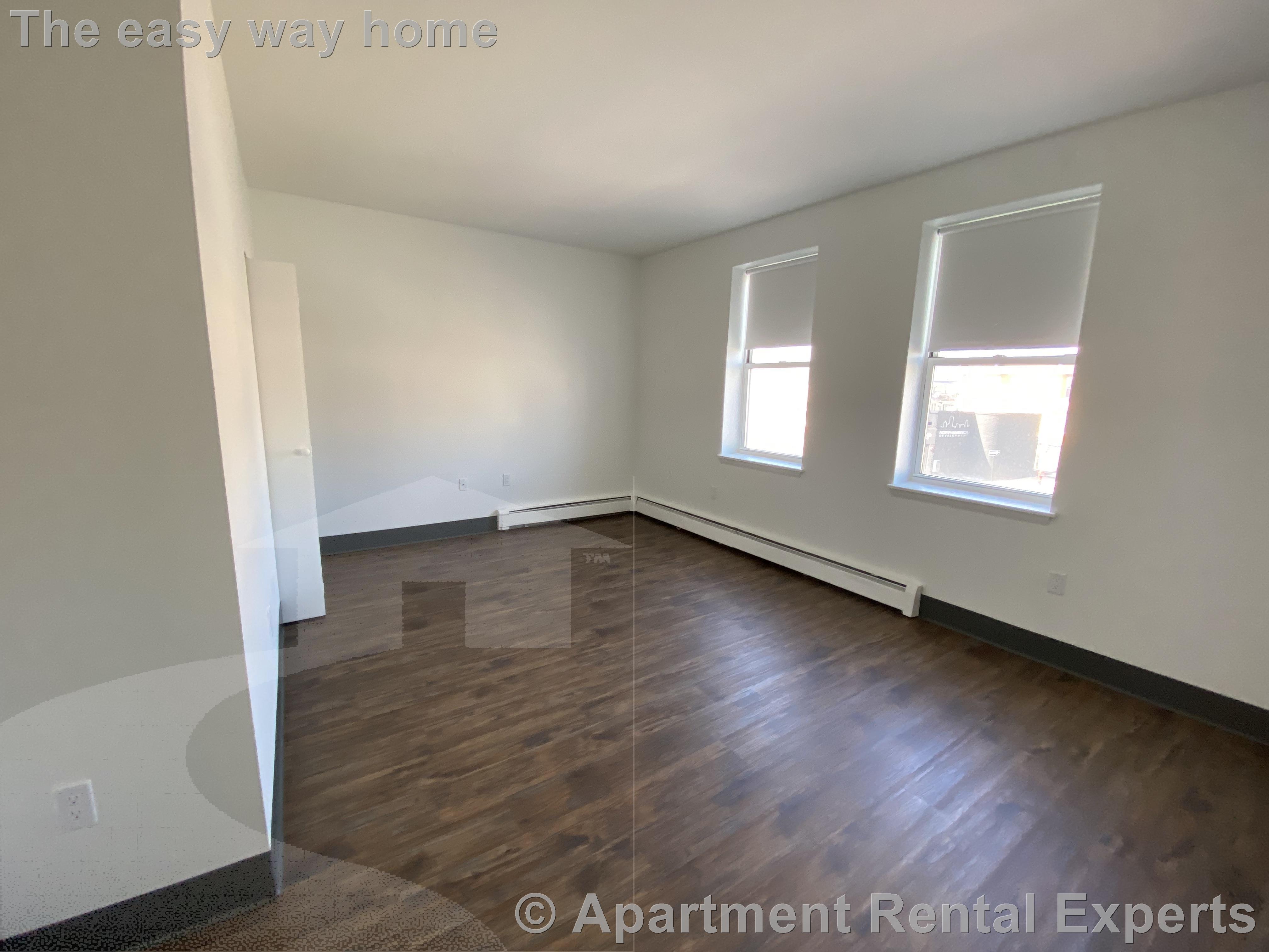 1 Franklin St, Sullivan Square