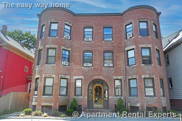 40 Cedar St, Porter Square