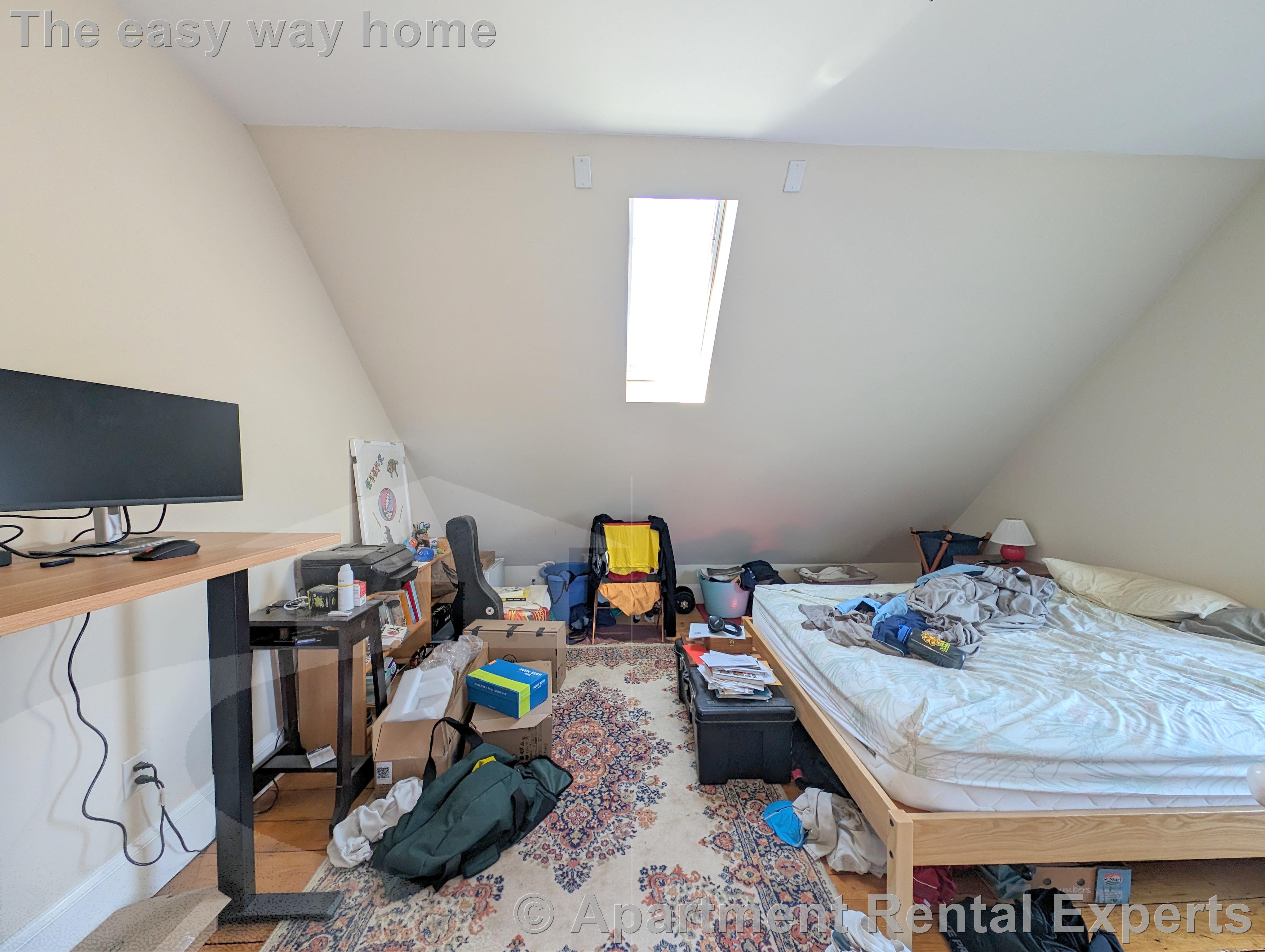 36 Orchard St, Tufts