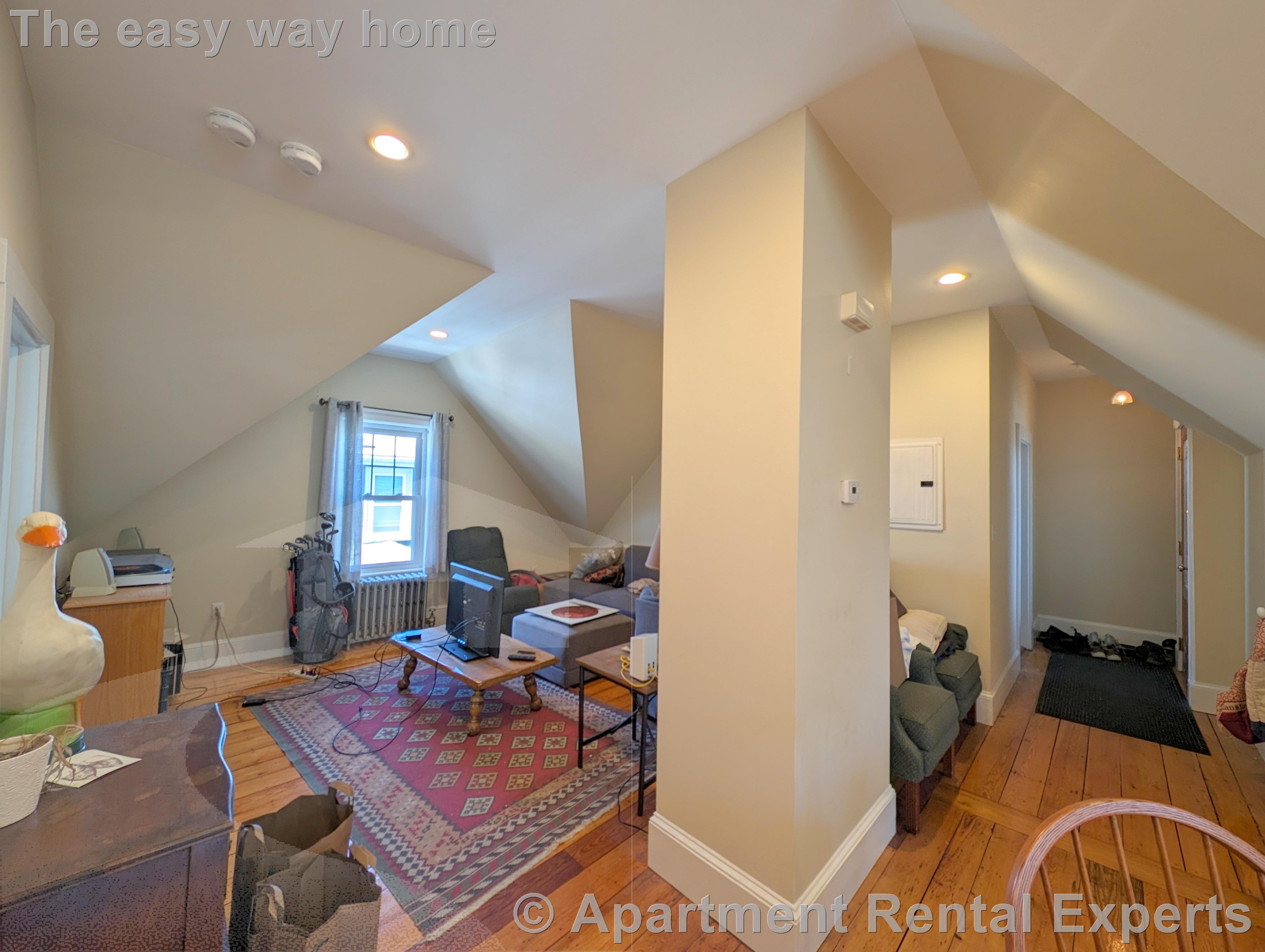 36 Orchard St, Tufts