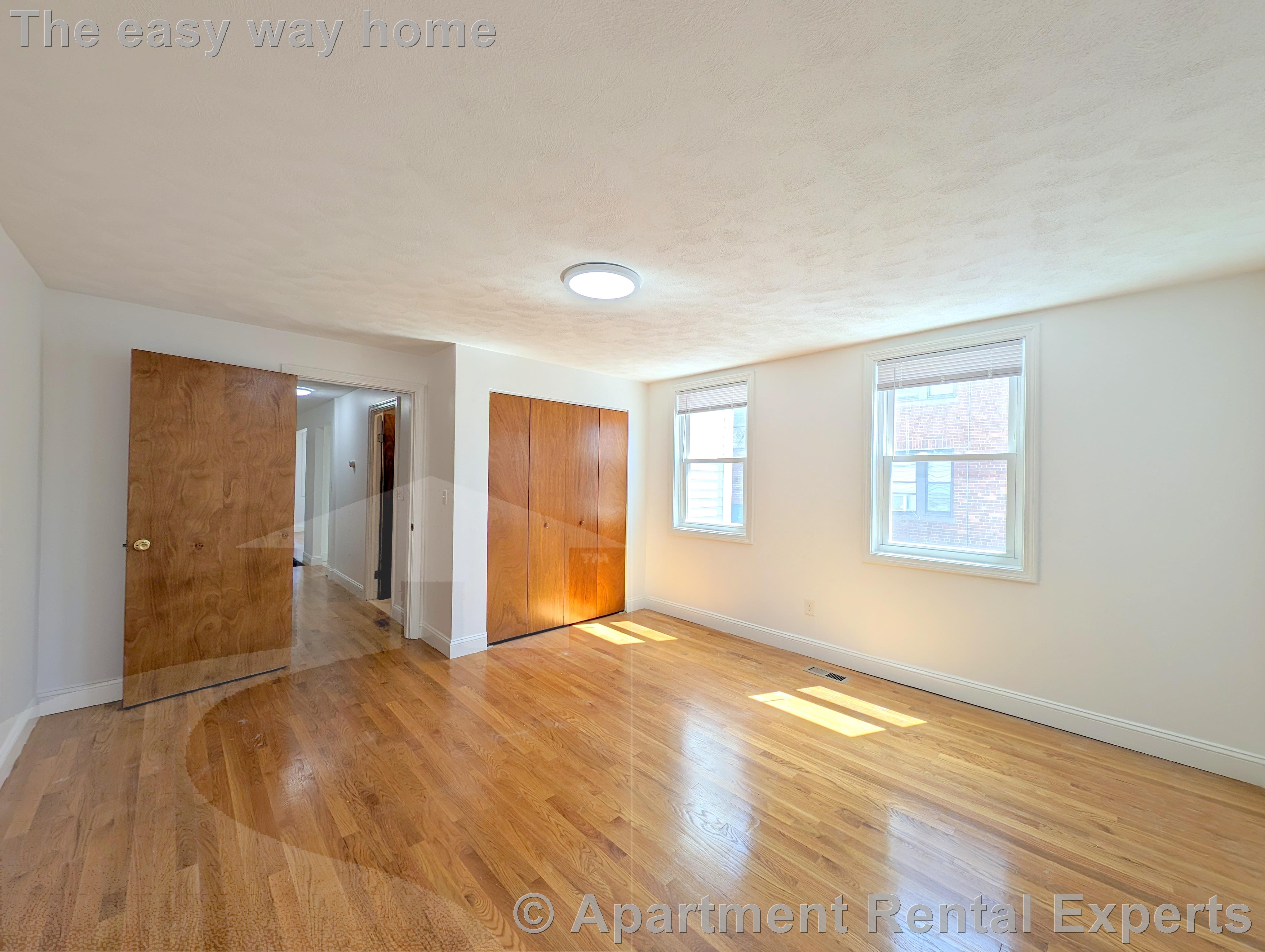 72 Washington St, Malden Center