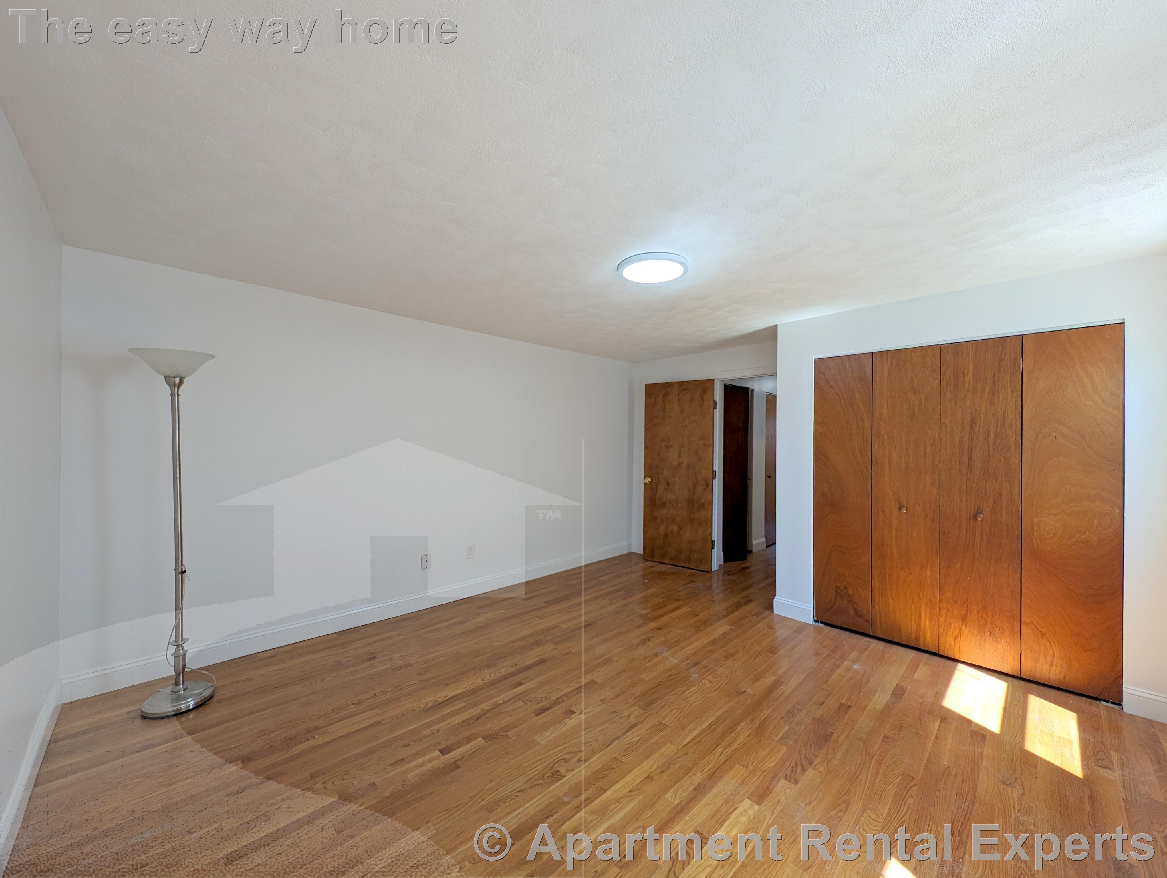 72 Washington St, Malden Center