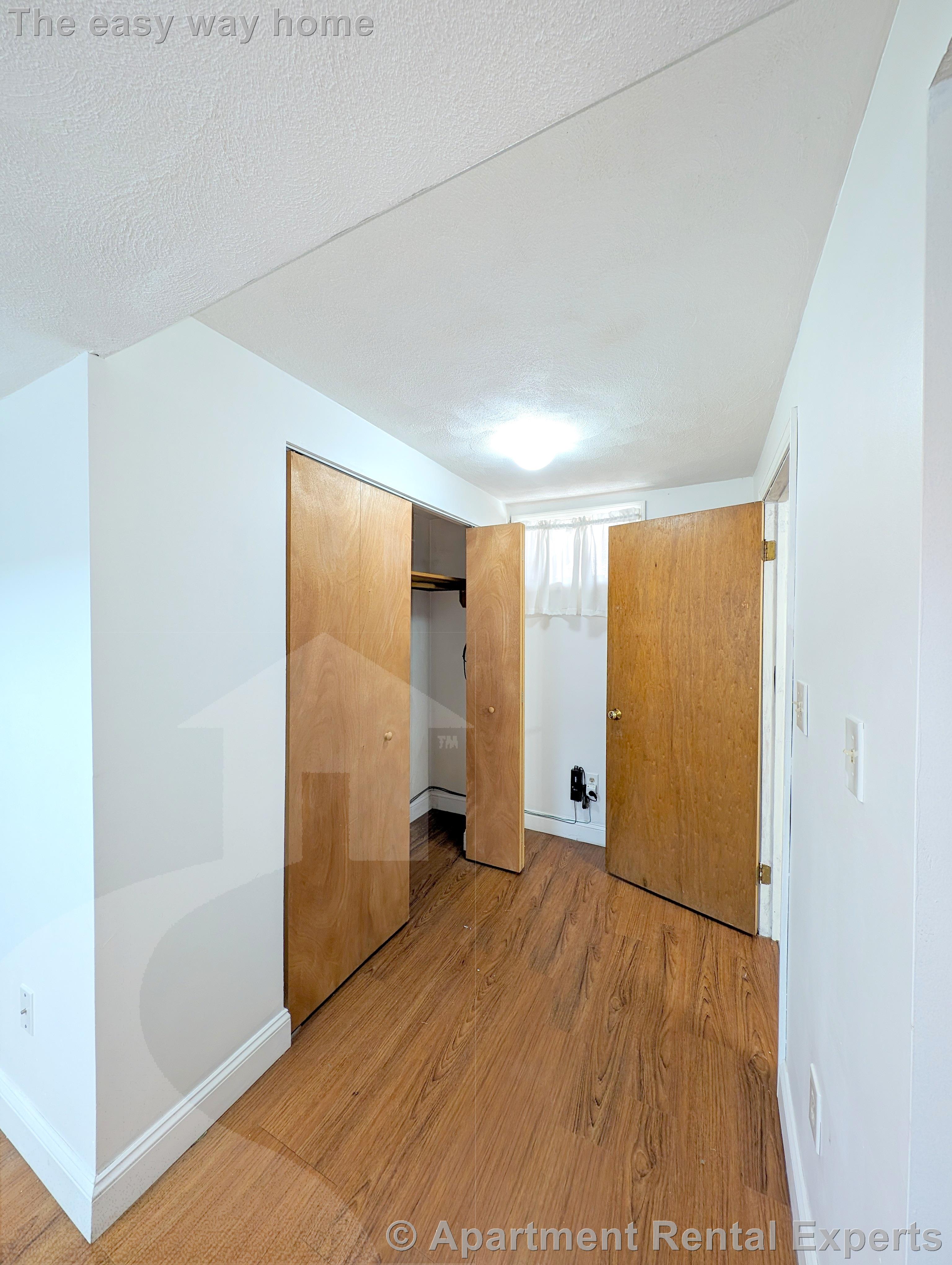 72 Washington St, Malden Center