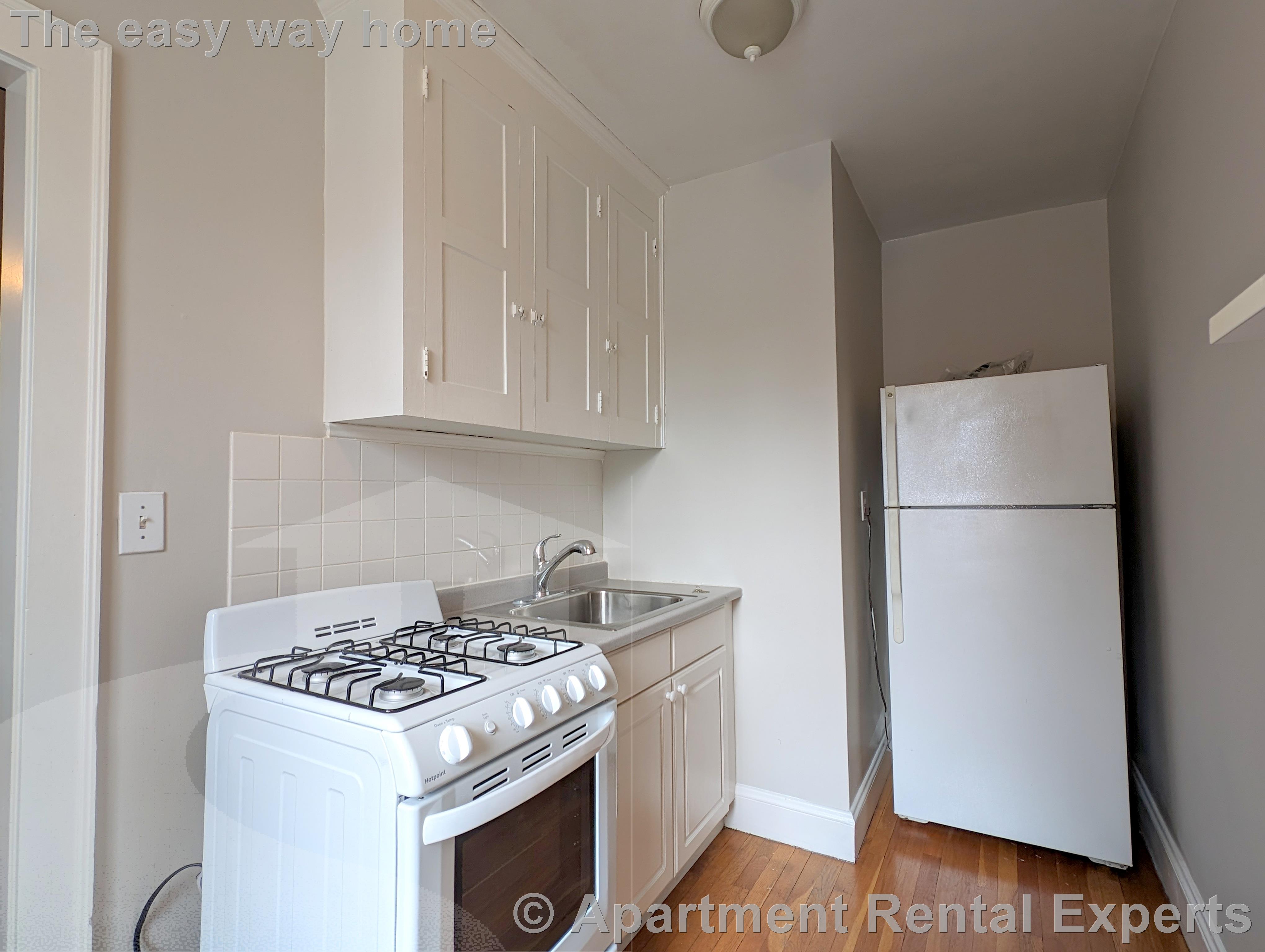 119 College Ave, Davis Square