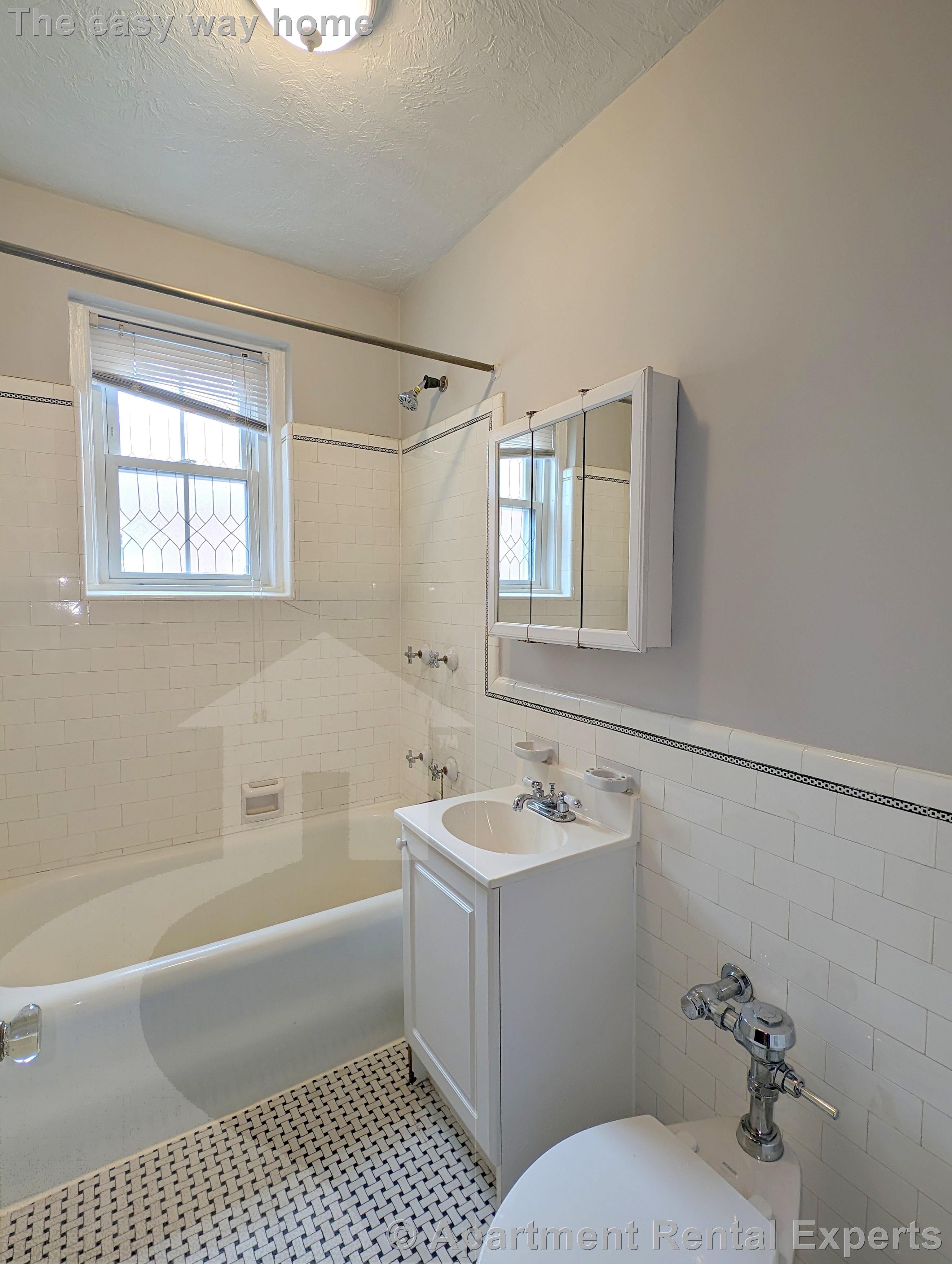 119 College Ave, Davis Square