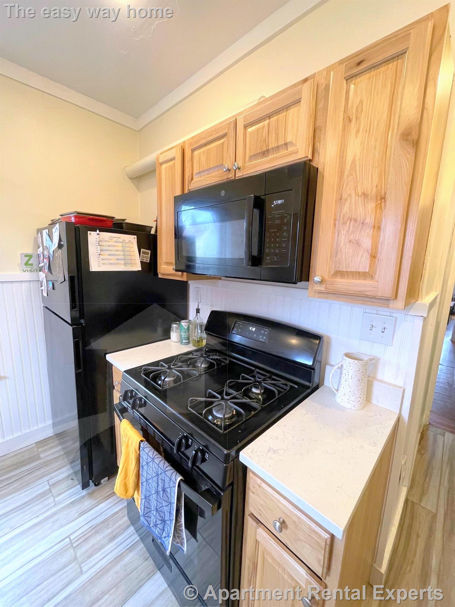 57 Simpson Ave, Davis Square