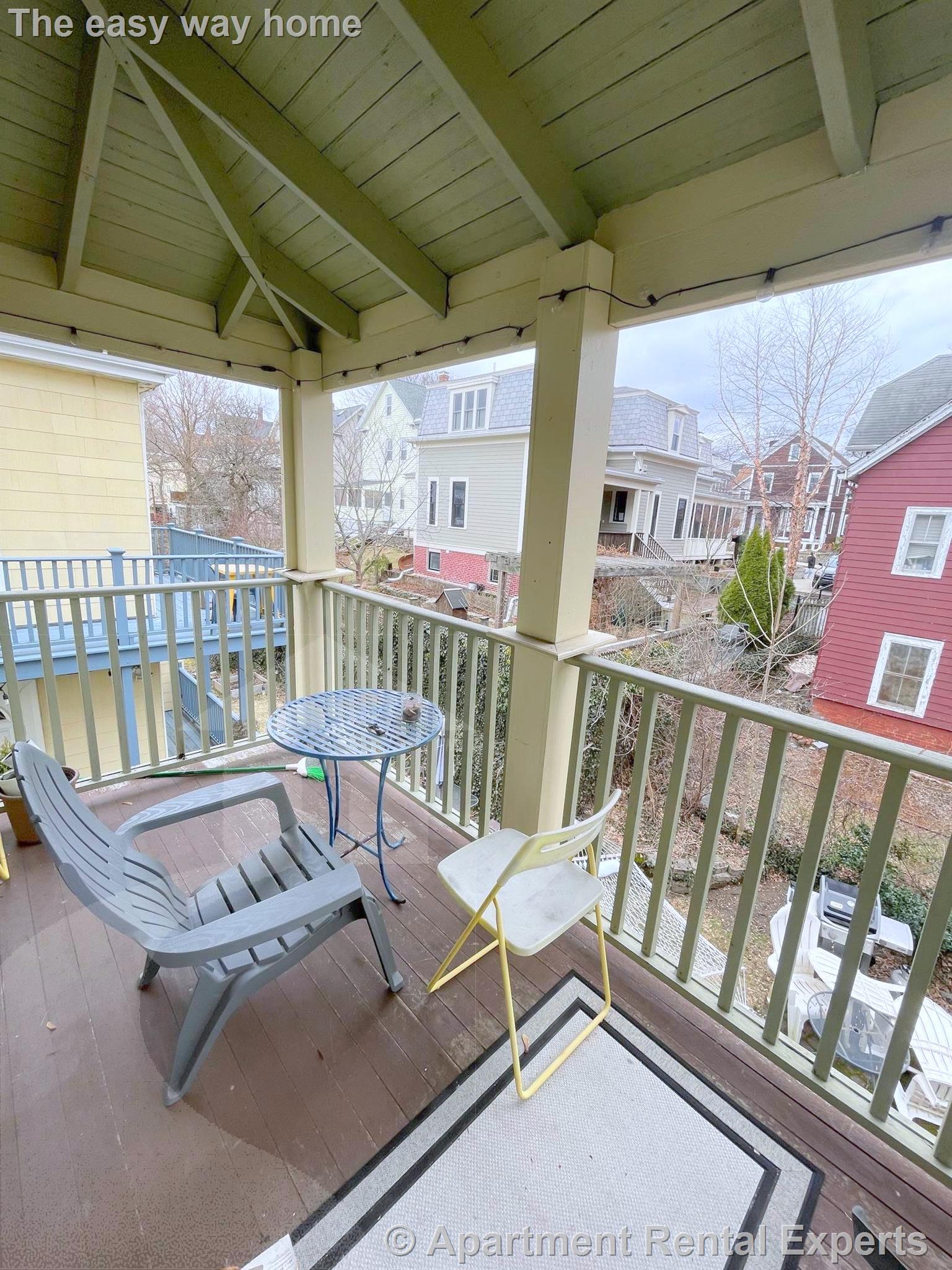 57 Simpson Ave, Davis Square