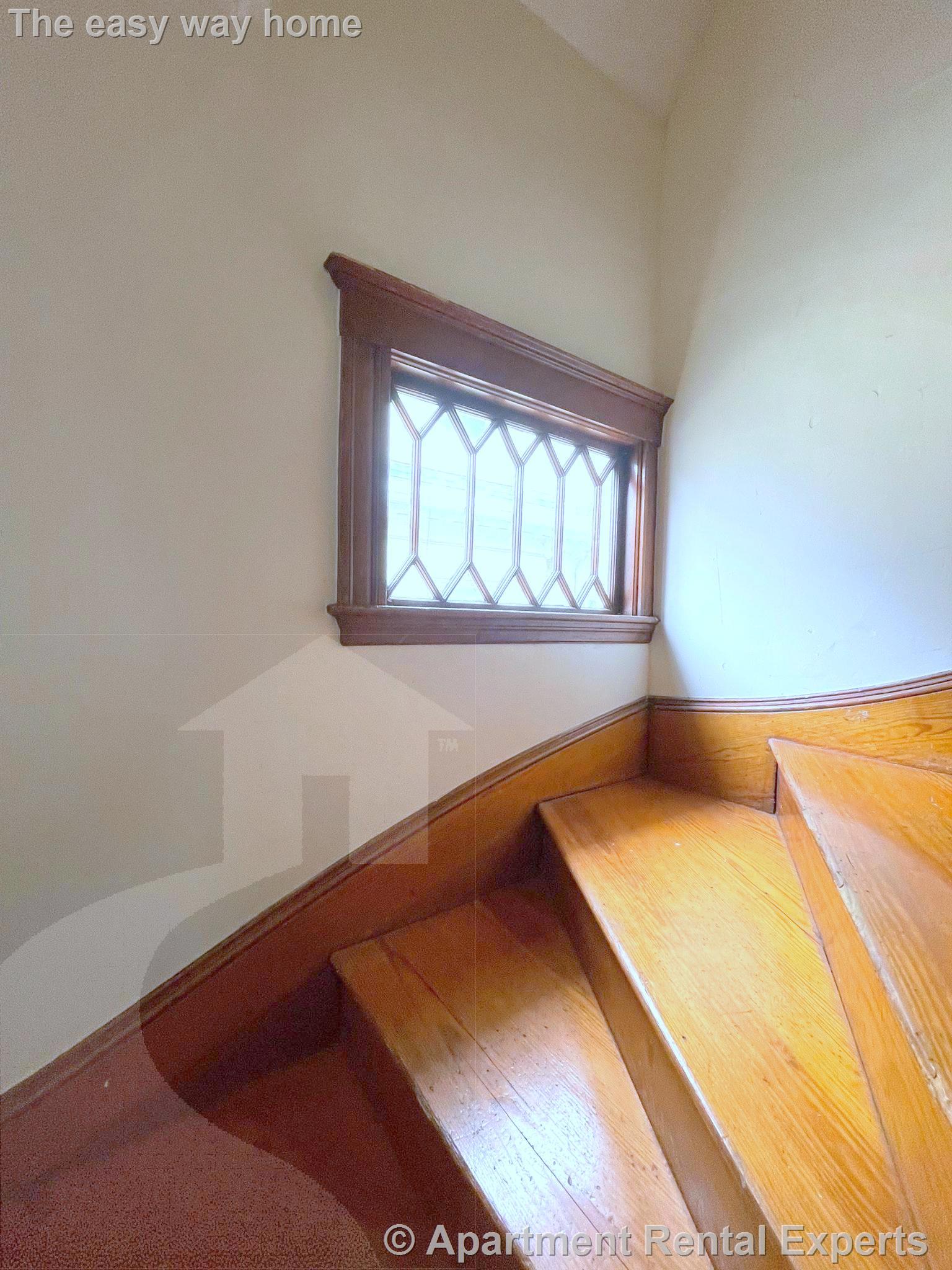 57 Simpson Ave, Davis Square